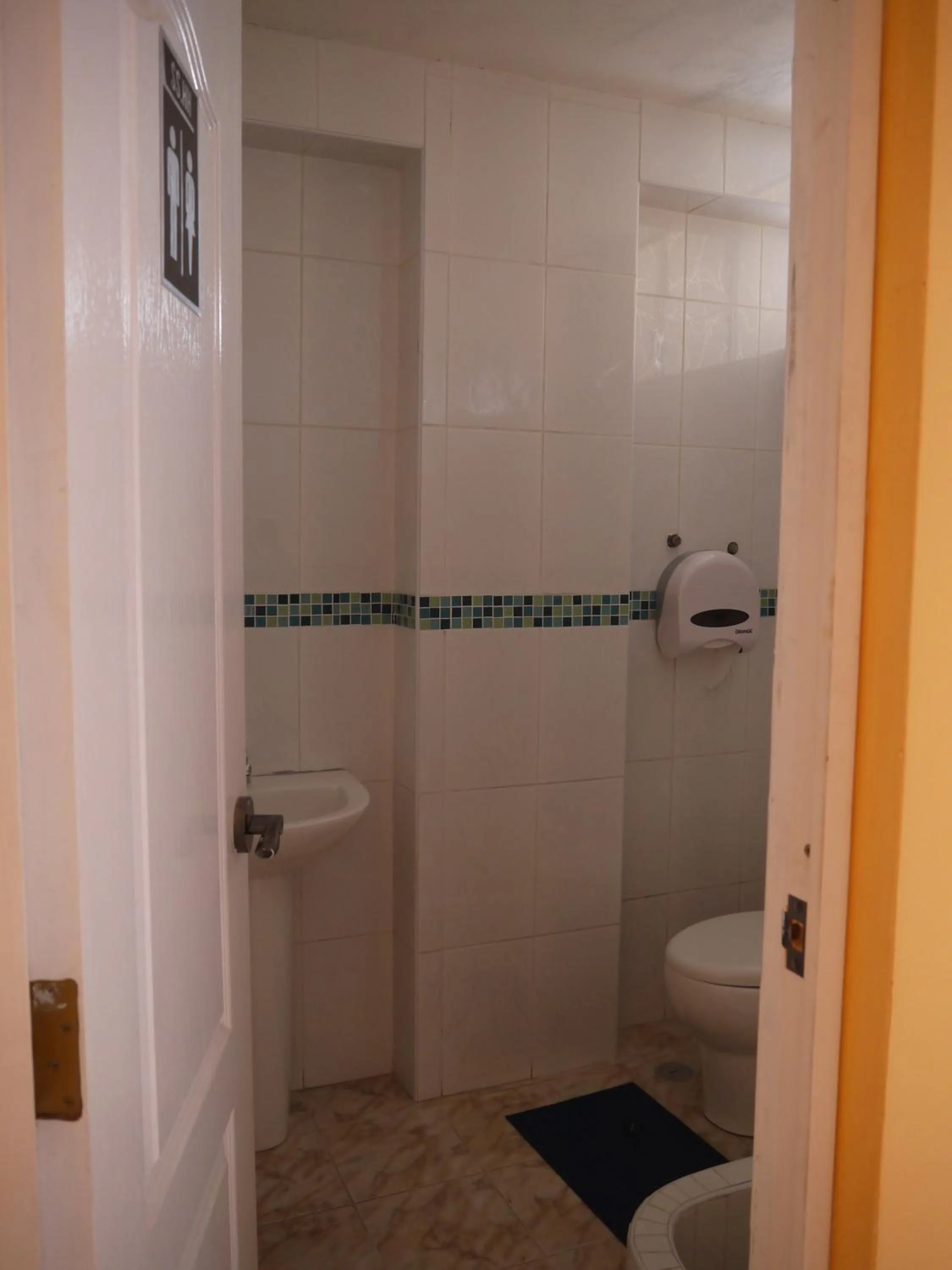 Shower in Hotel Suite Juliaca