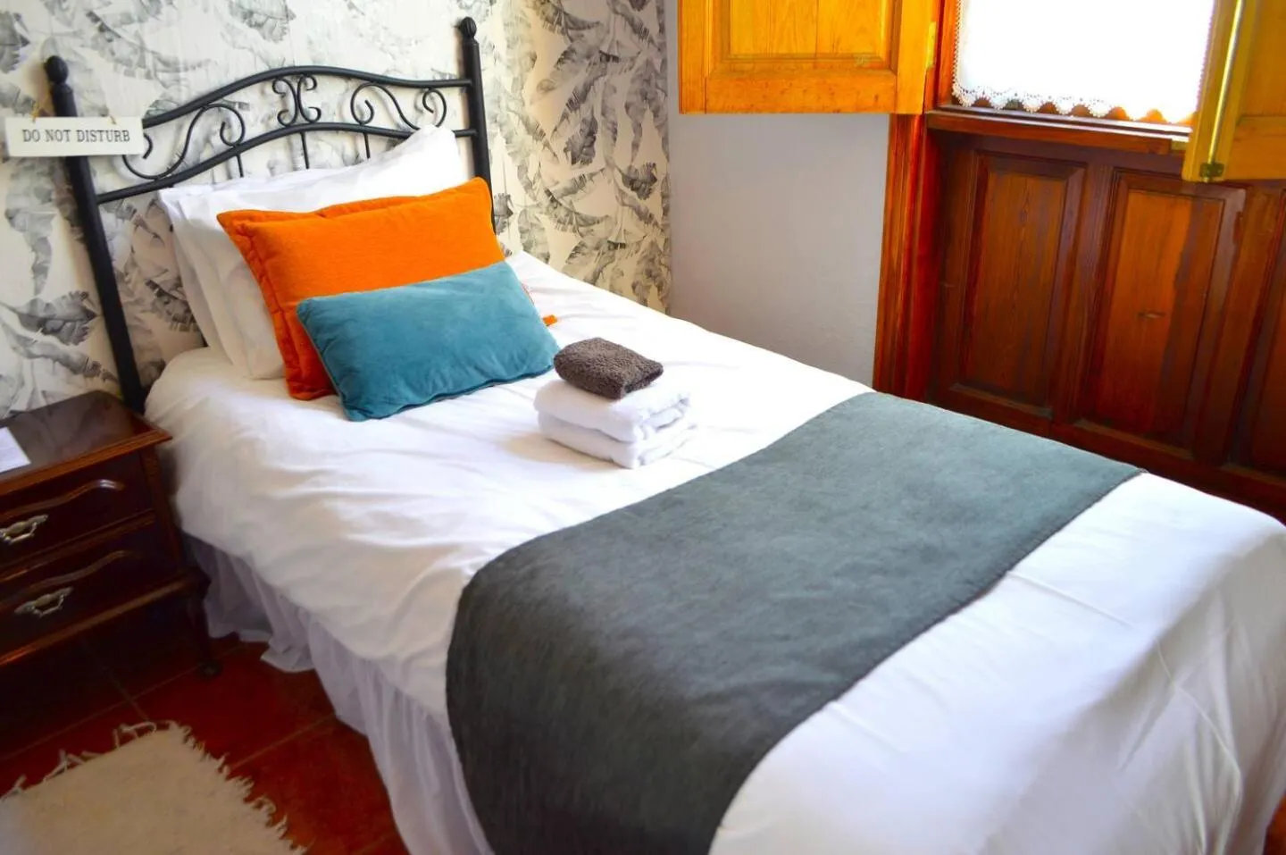 Bed in Ziggy's Mountain Retreat