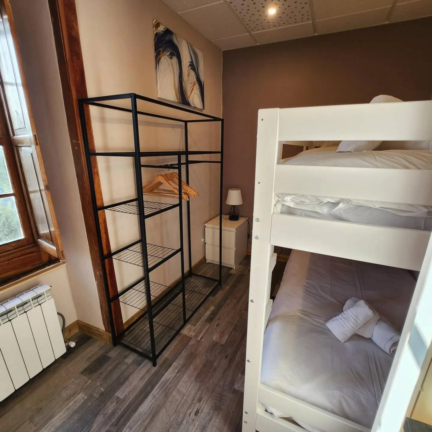 Bed in Ziggy's Mountain Retreat