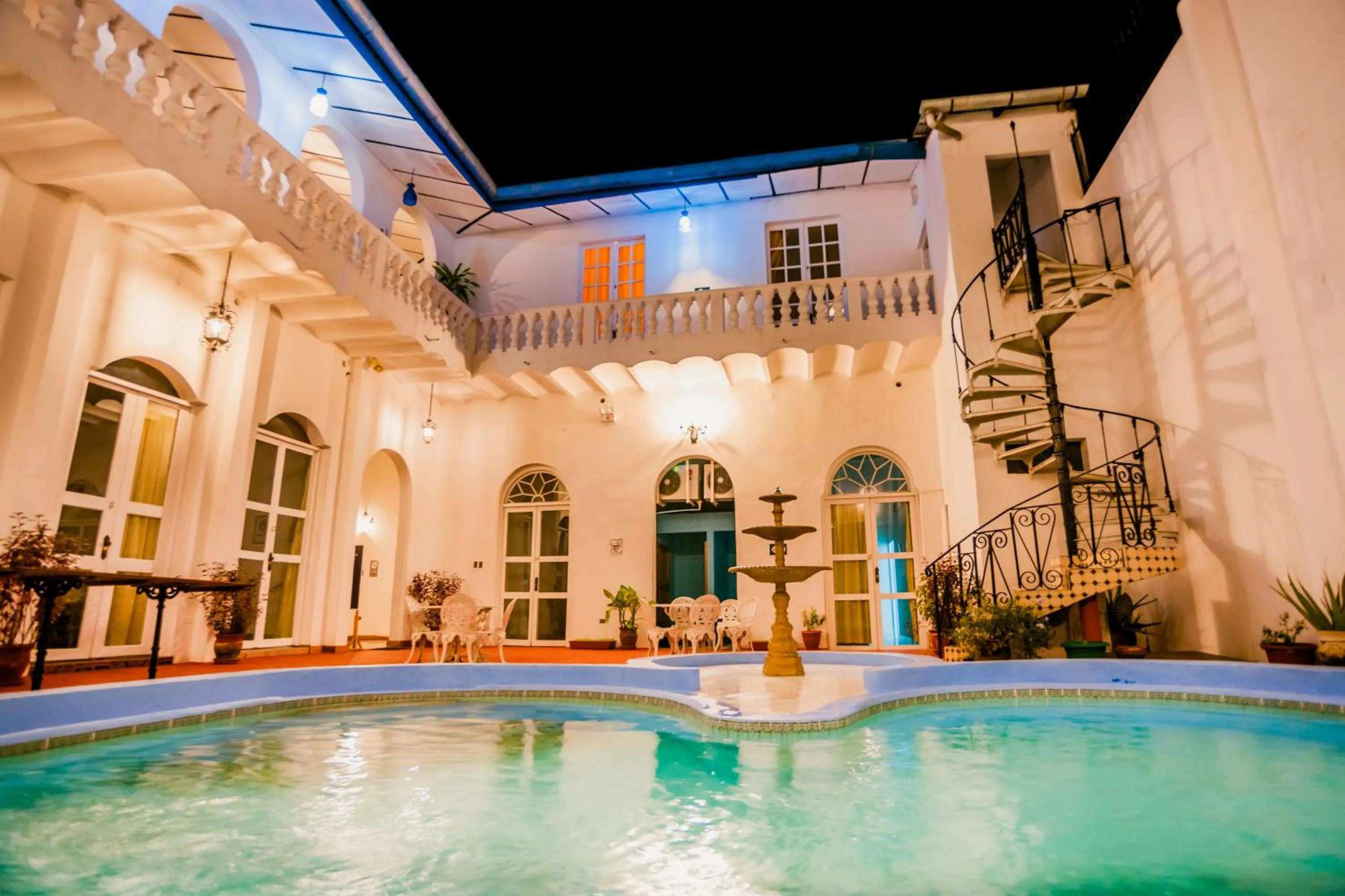 Swimming pool in Casa Morey