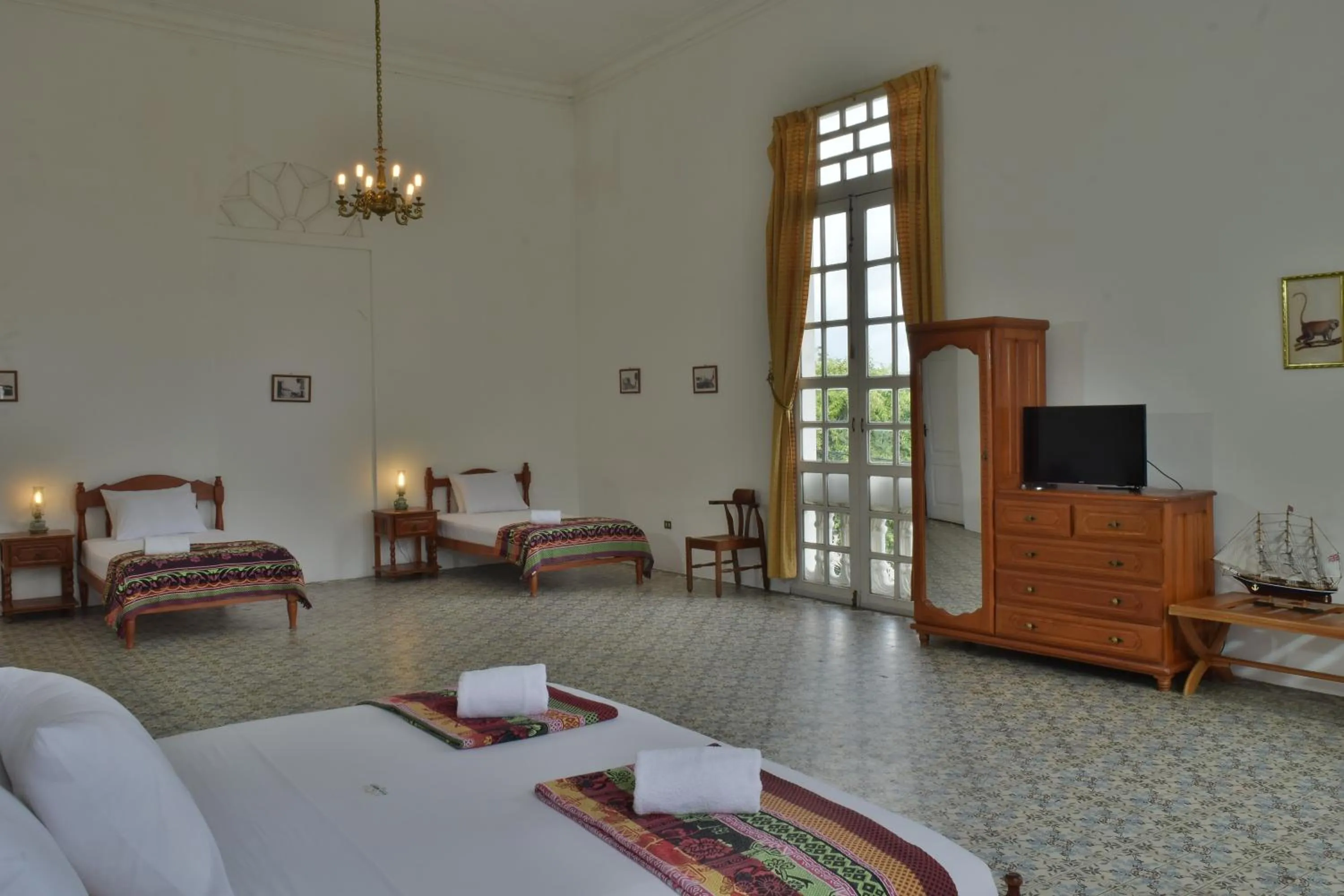 Communal lounge/ TV room in Casa Morey