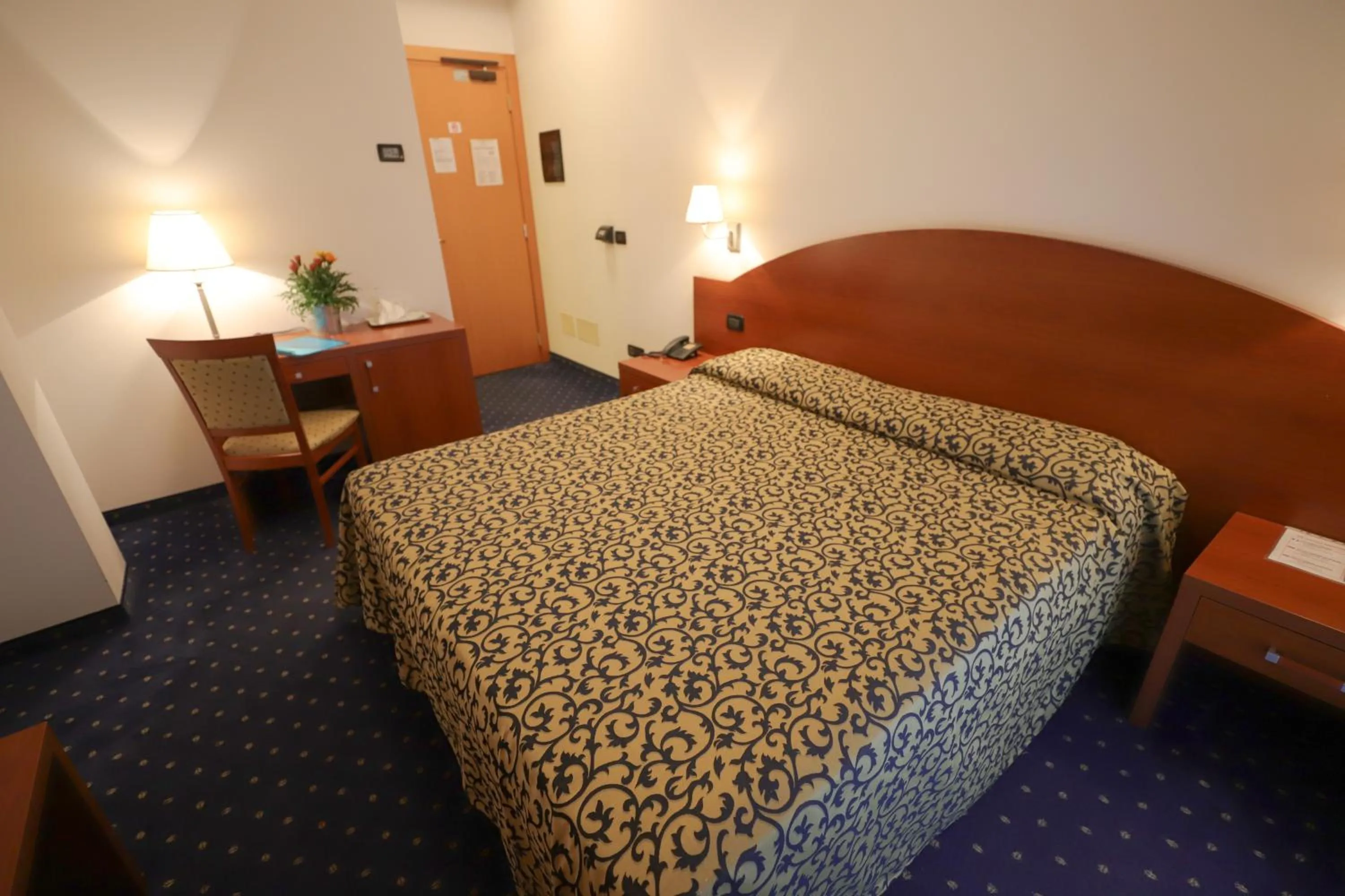 Bed in Hotel da Roberto