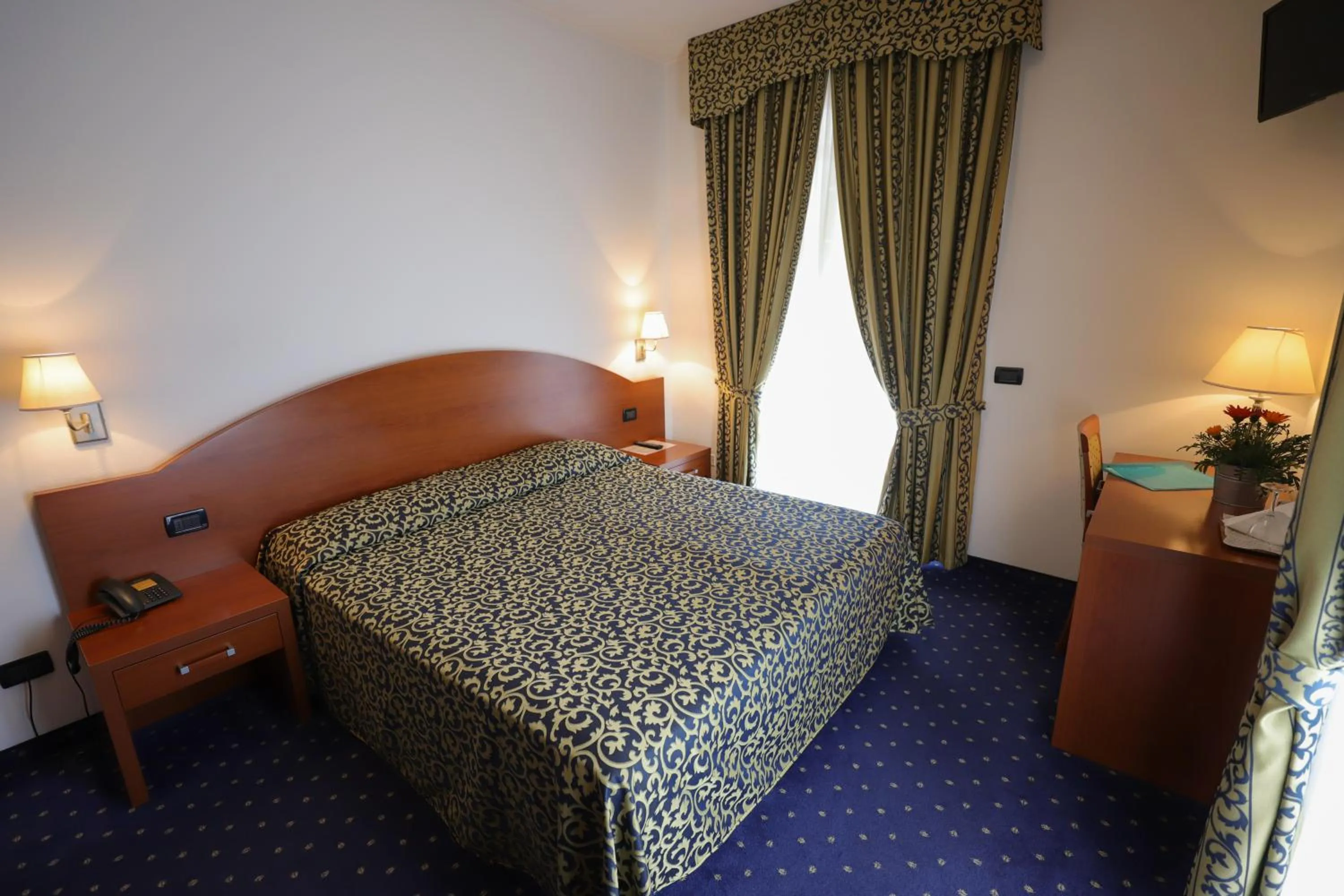 Bed in Hotel da Roberto