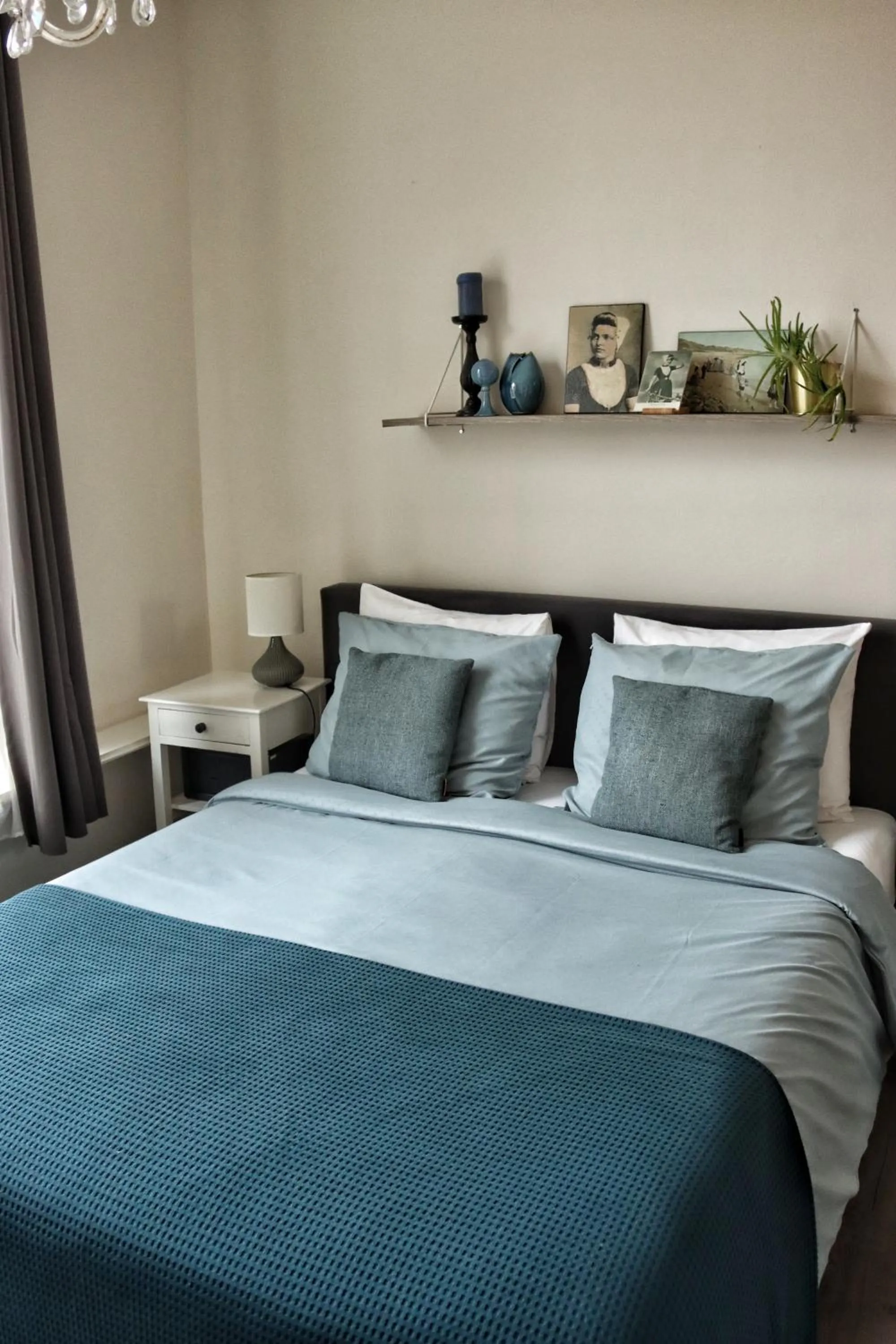 Bedroom, Bed in B&B Zeeuws genoegen