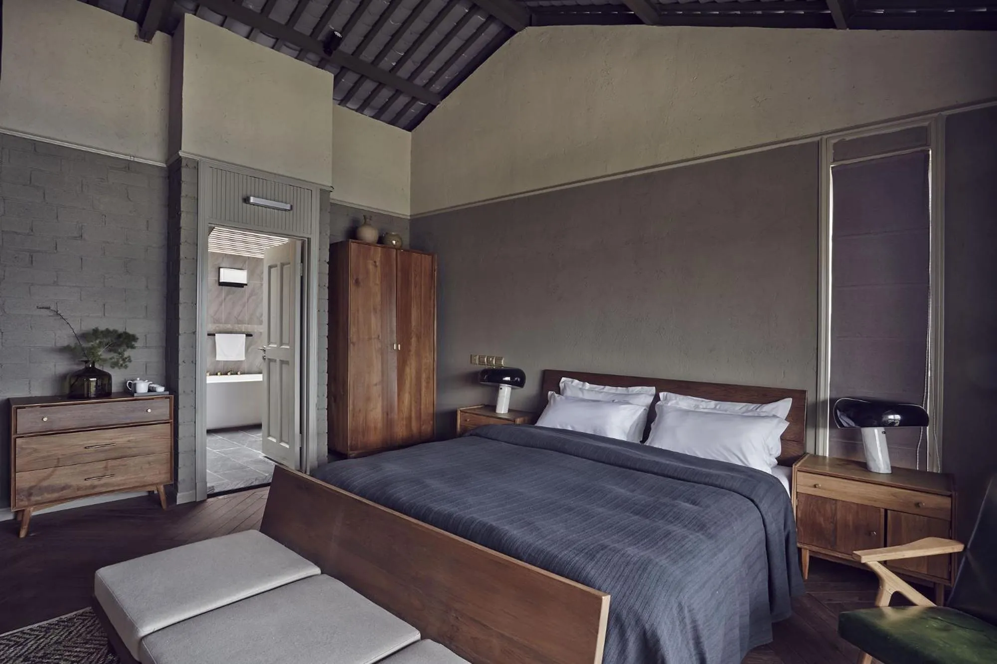 Bed in Yakamoz Haijie Hotel