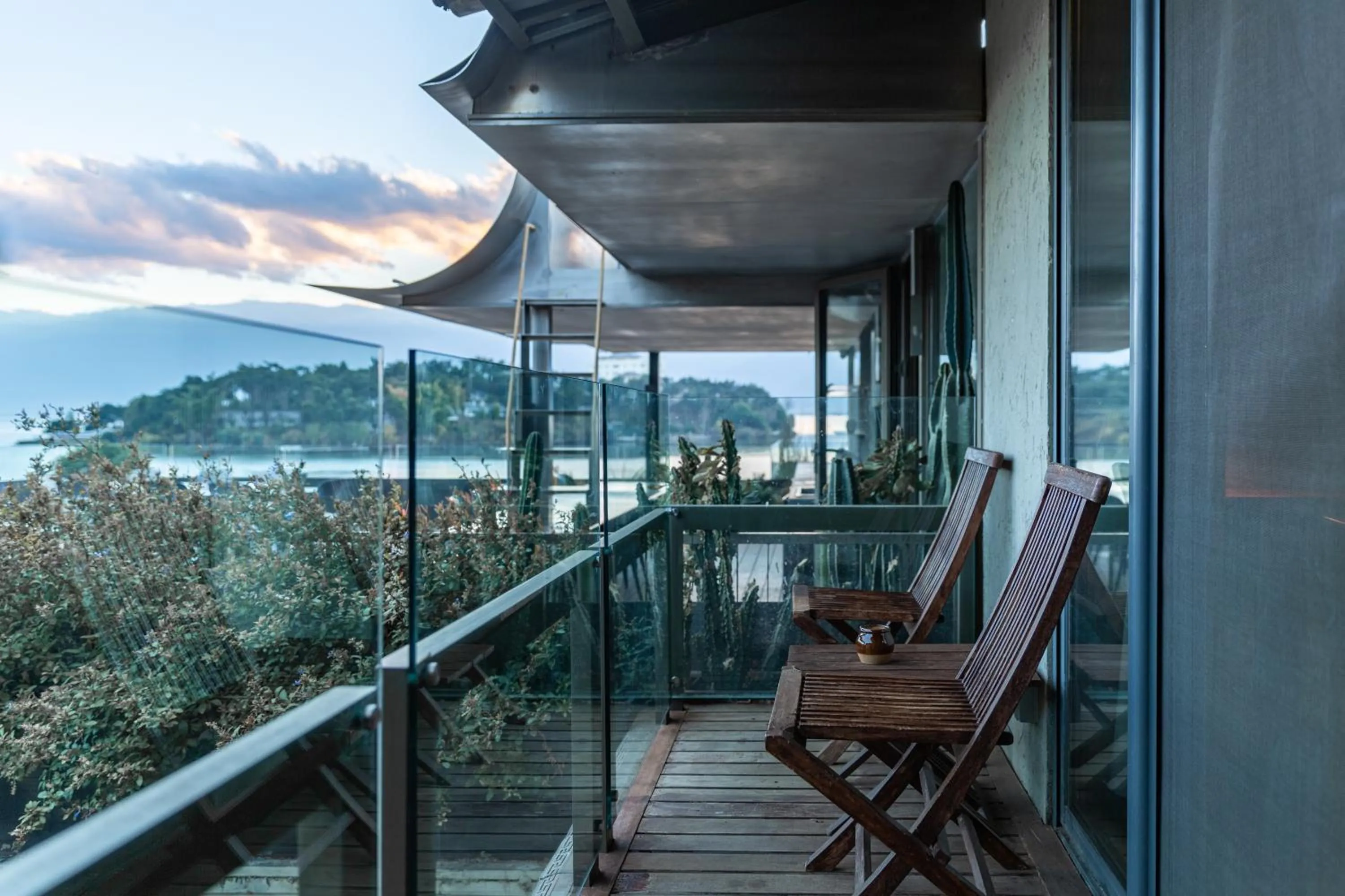 Balcony/Terrace in Yakamoz Haijie Hotel