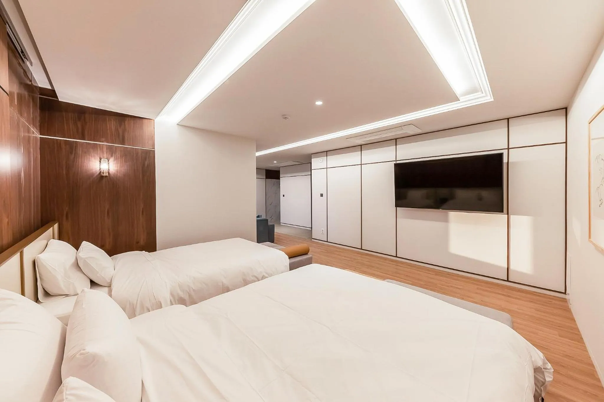 Bed in Brown-Dot Hotel Ulsan-Sincheon