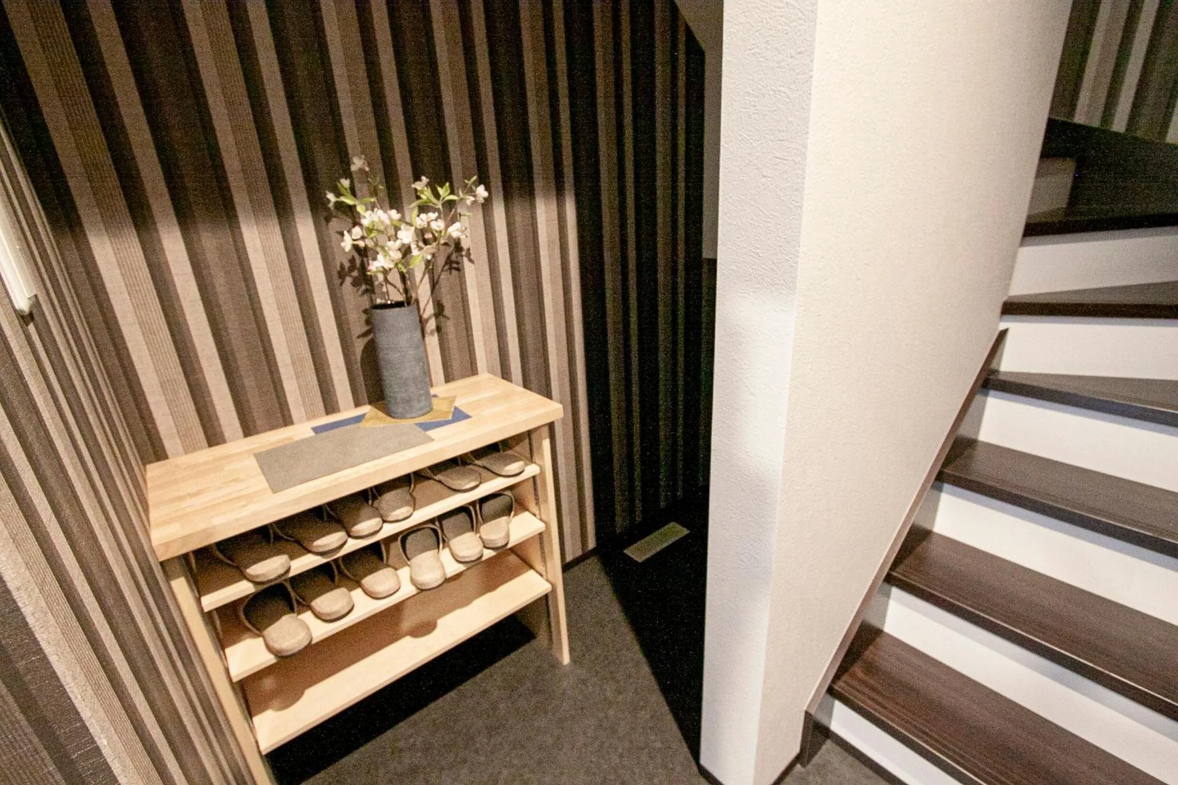 Photo of the whole room in UCHI Living Stay TOYOHIRA