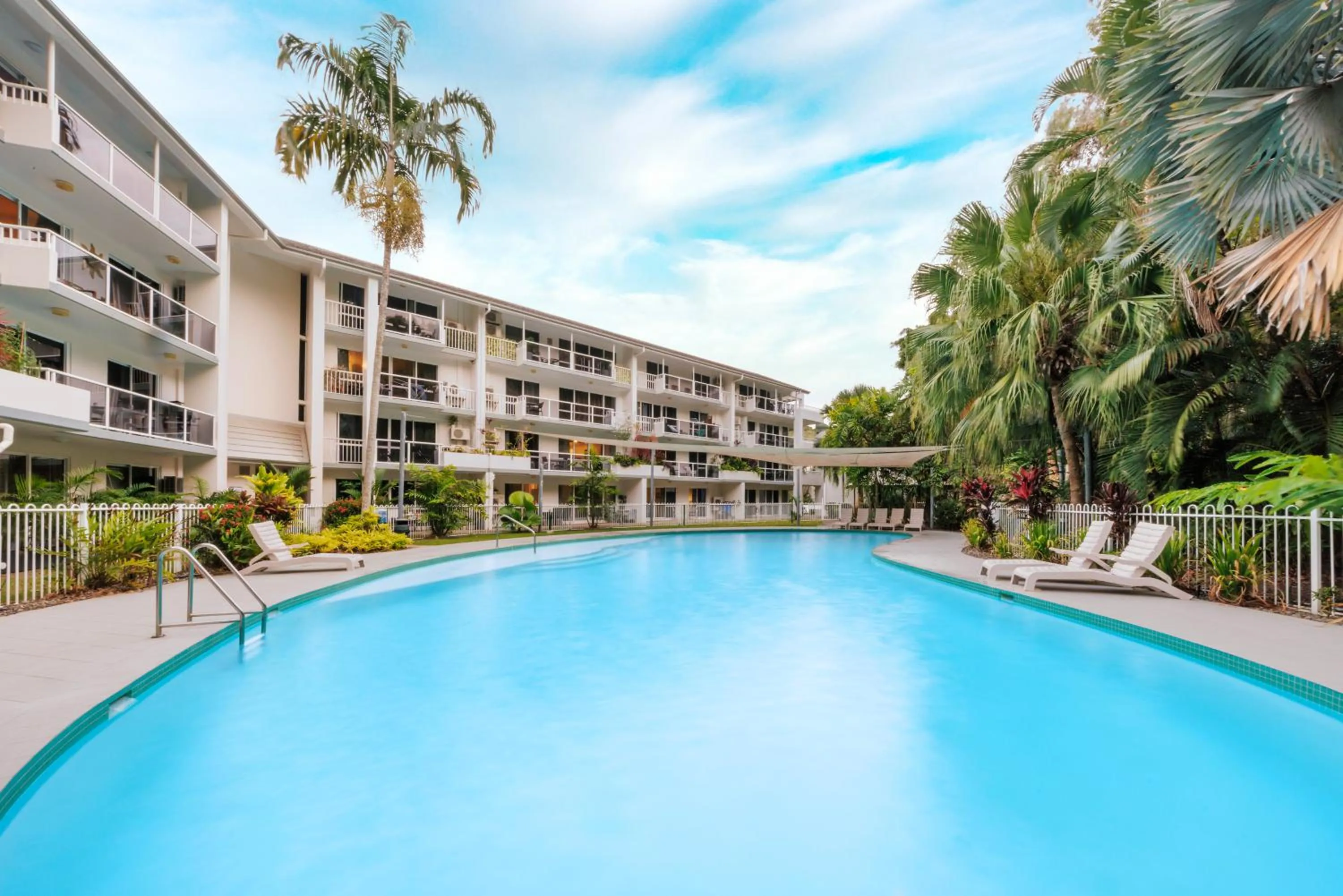 Swimming pool in Coral Coast Resort Accor Vacation Club Apartments