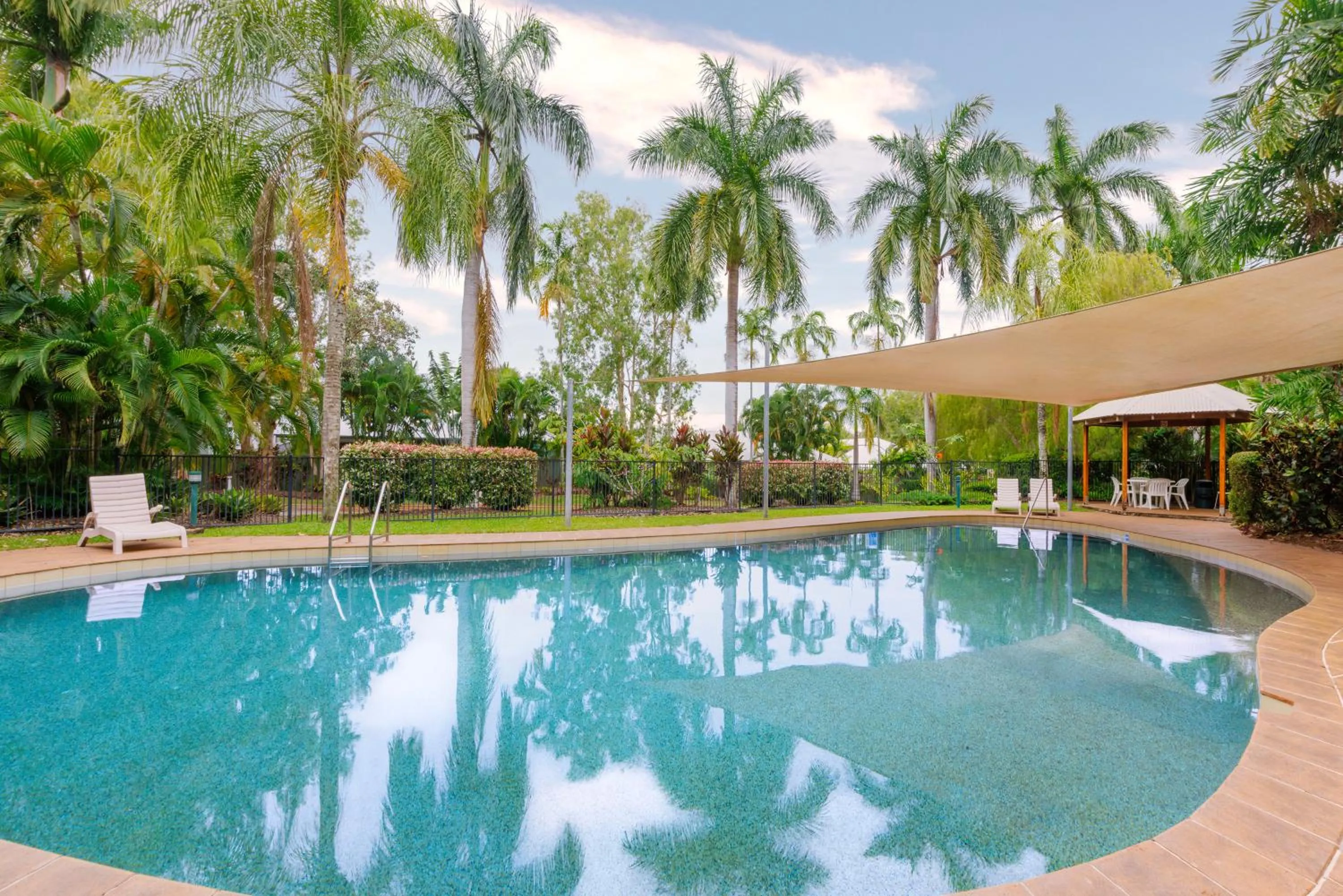 Swimming pool in Coral Coast Resort Accor Vacation Club Apartments