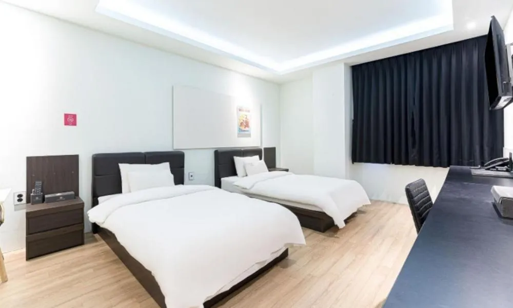 Bed in Gimpo Pentastar Hotel