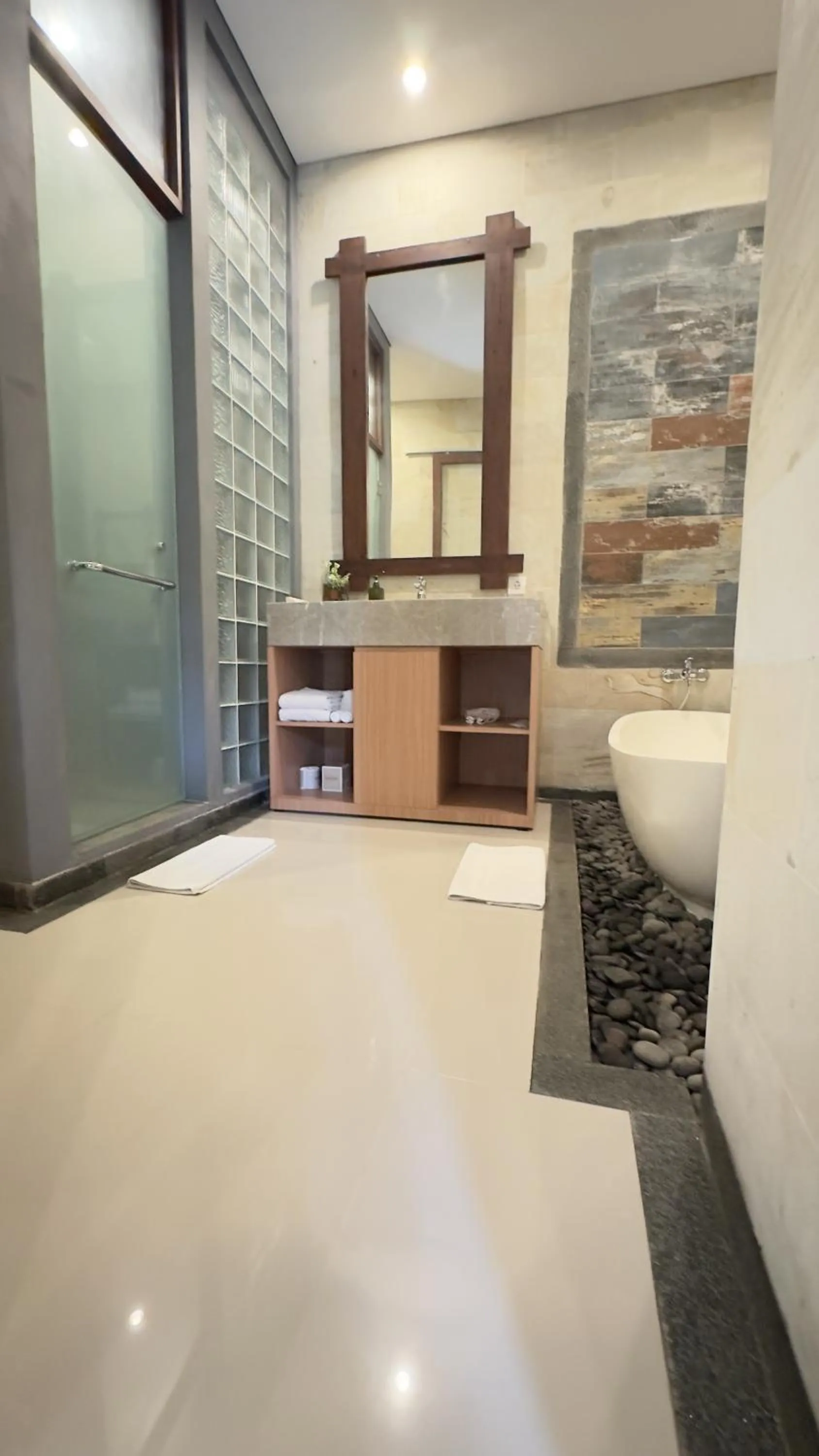 Bathroom in Kaja Villa