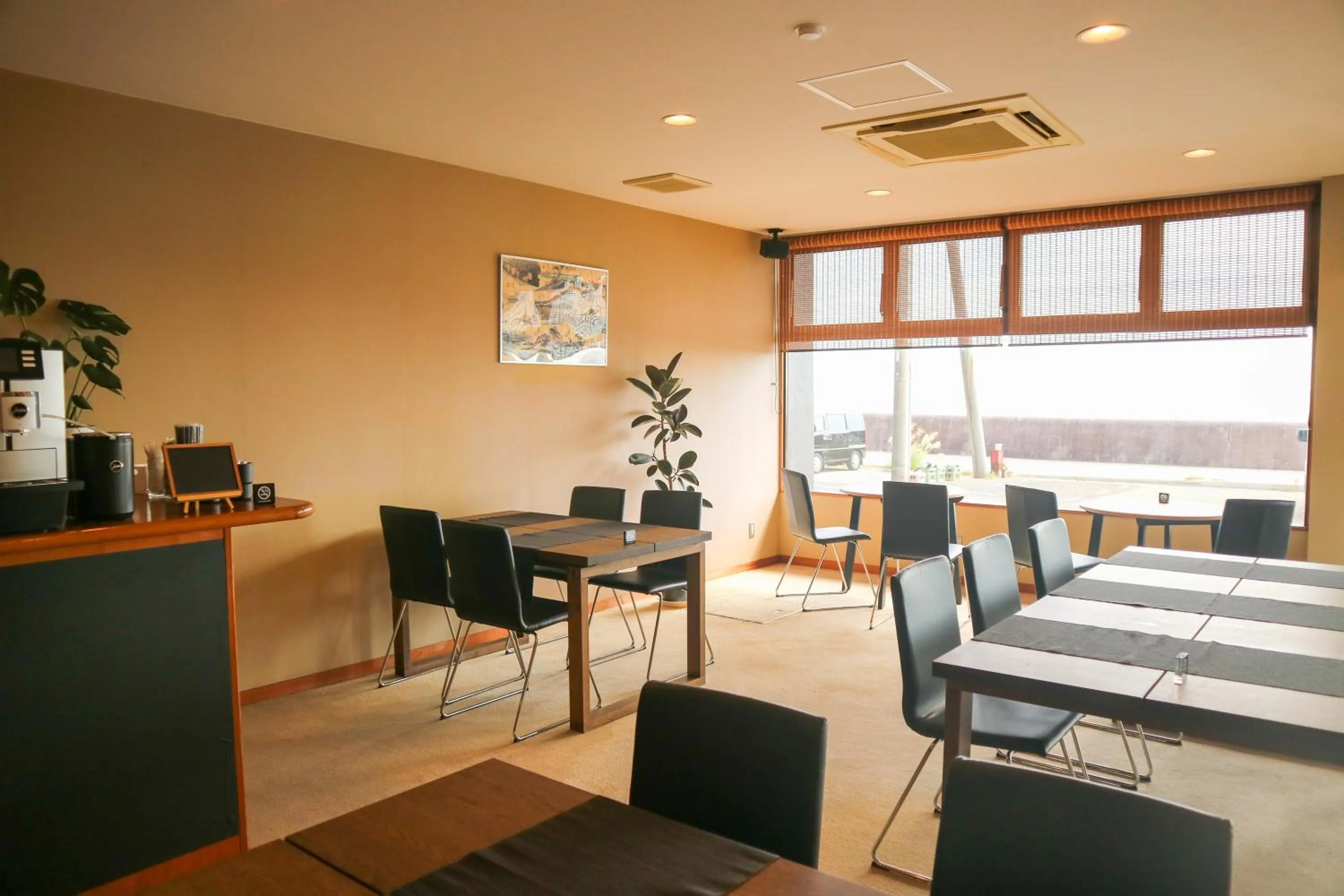 Lounge or bar in HOTEL&RESORT Izu no Ne