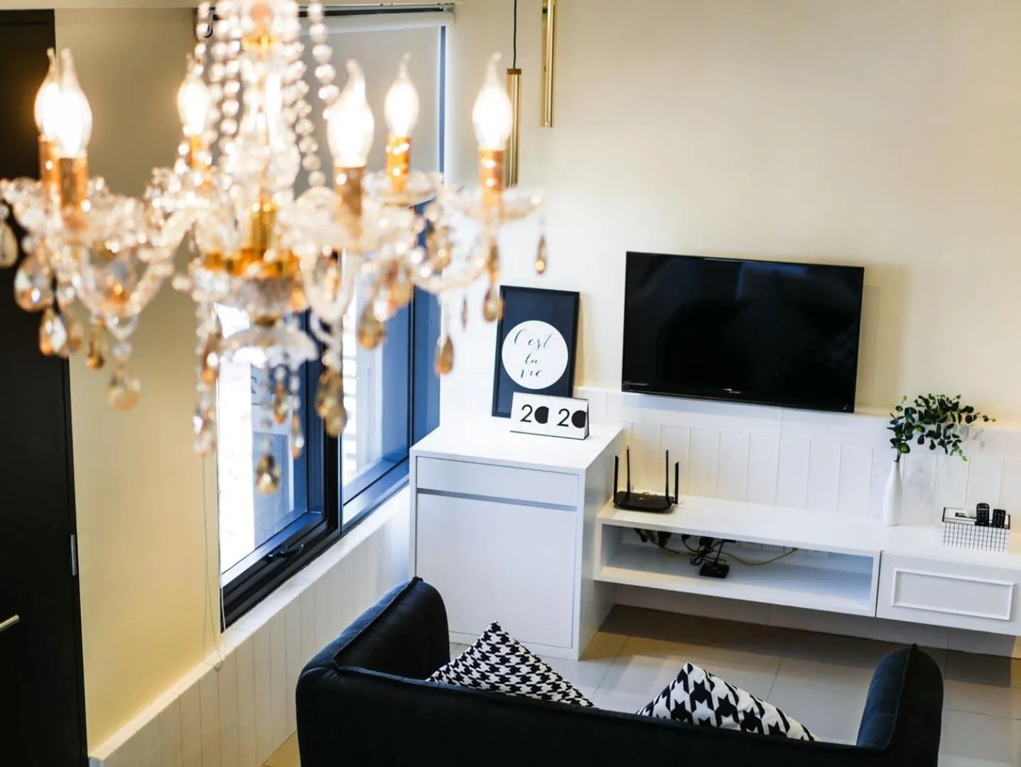 TV and multimedia in Tropicana 218 Macalister Studio with Seaview