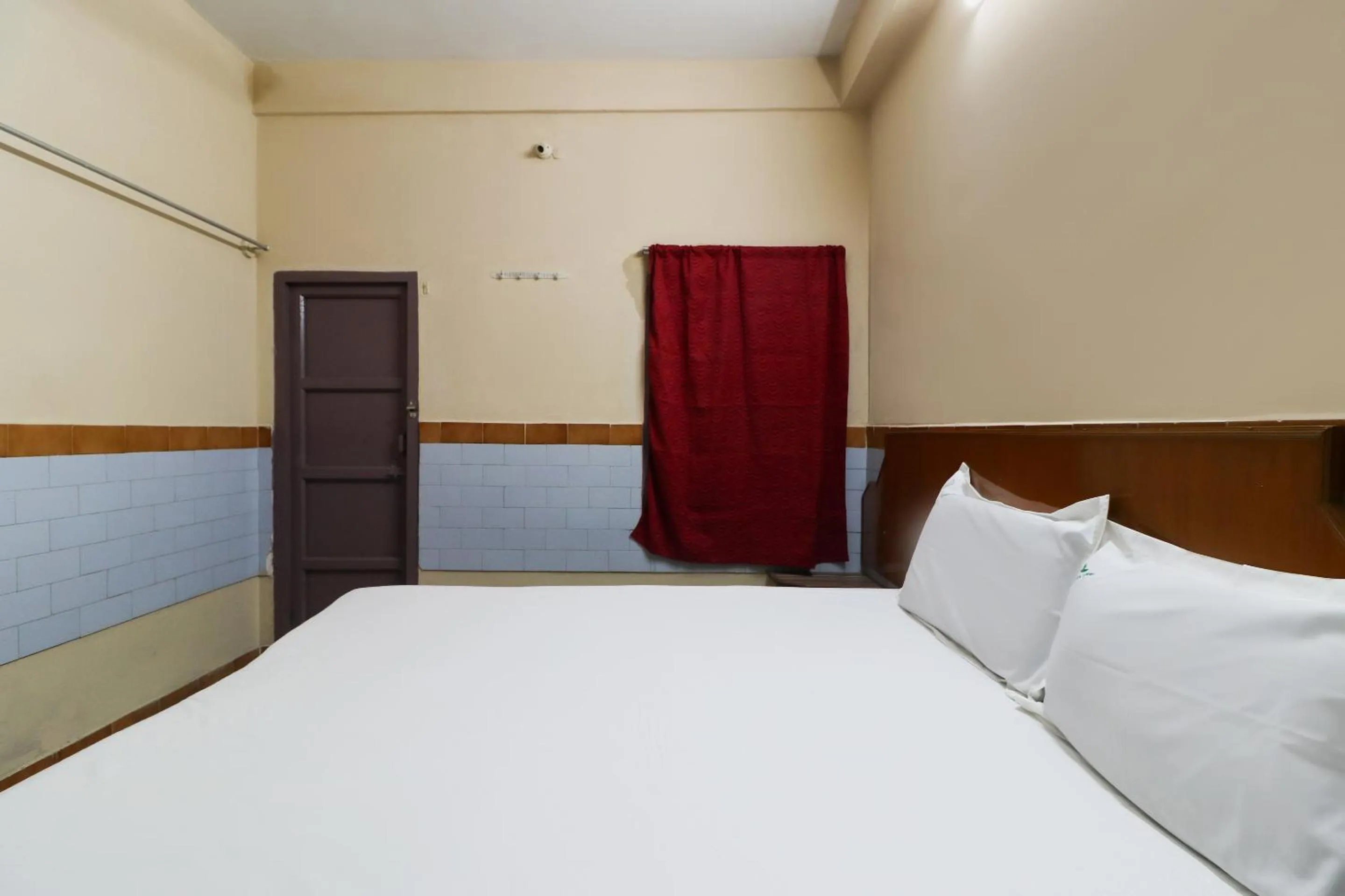 Bedroom, Bed in Hotel O Jayanthi Mansion