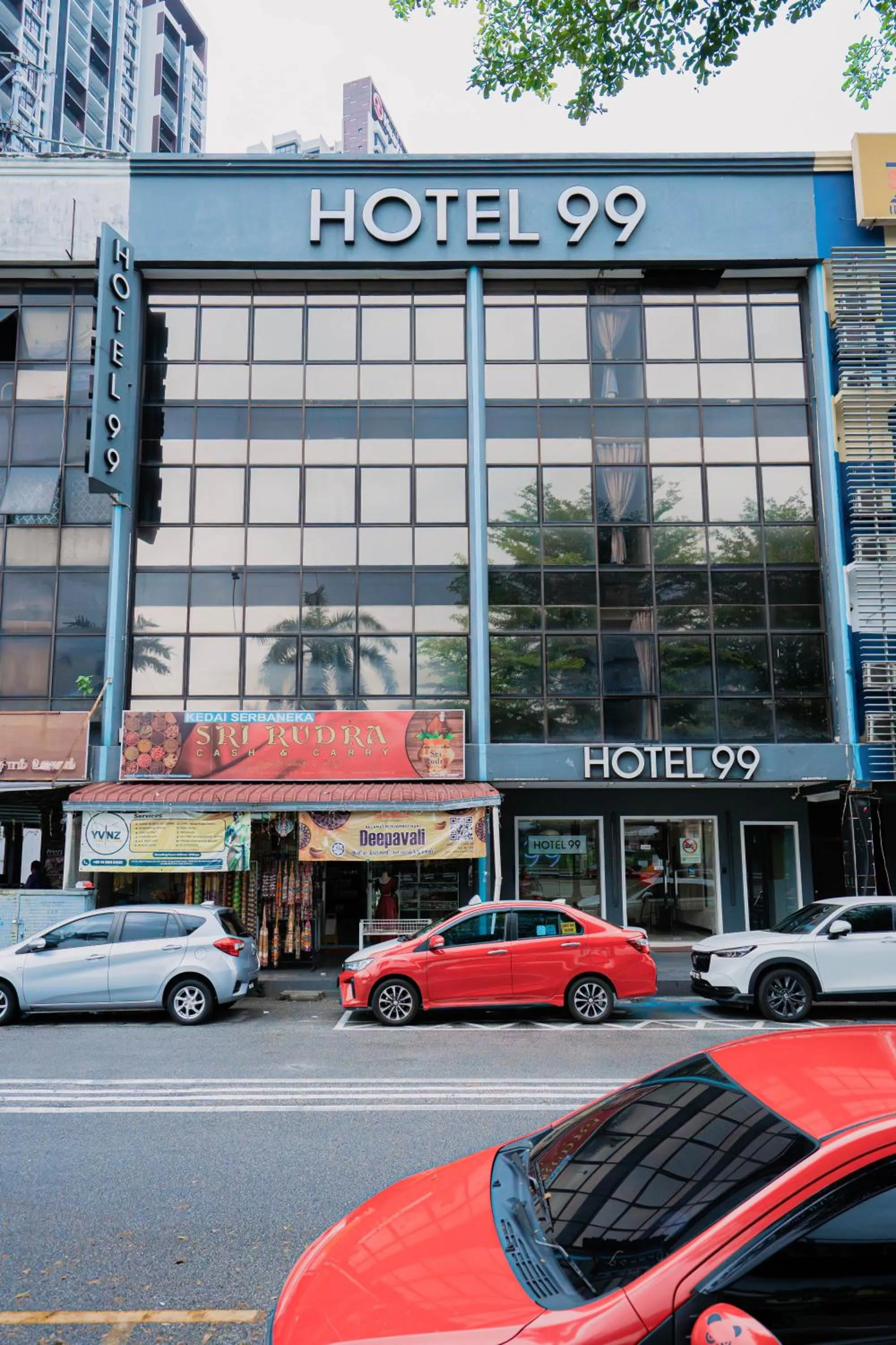 Property building in Hotel 99 Seri Kembangan Serdang