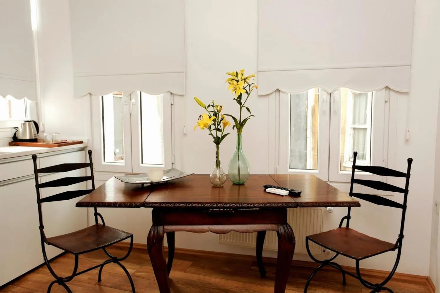 Coffee/tea facilities in The White Swan Suites Beyoglu