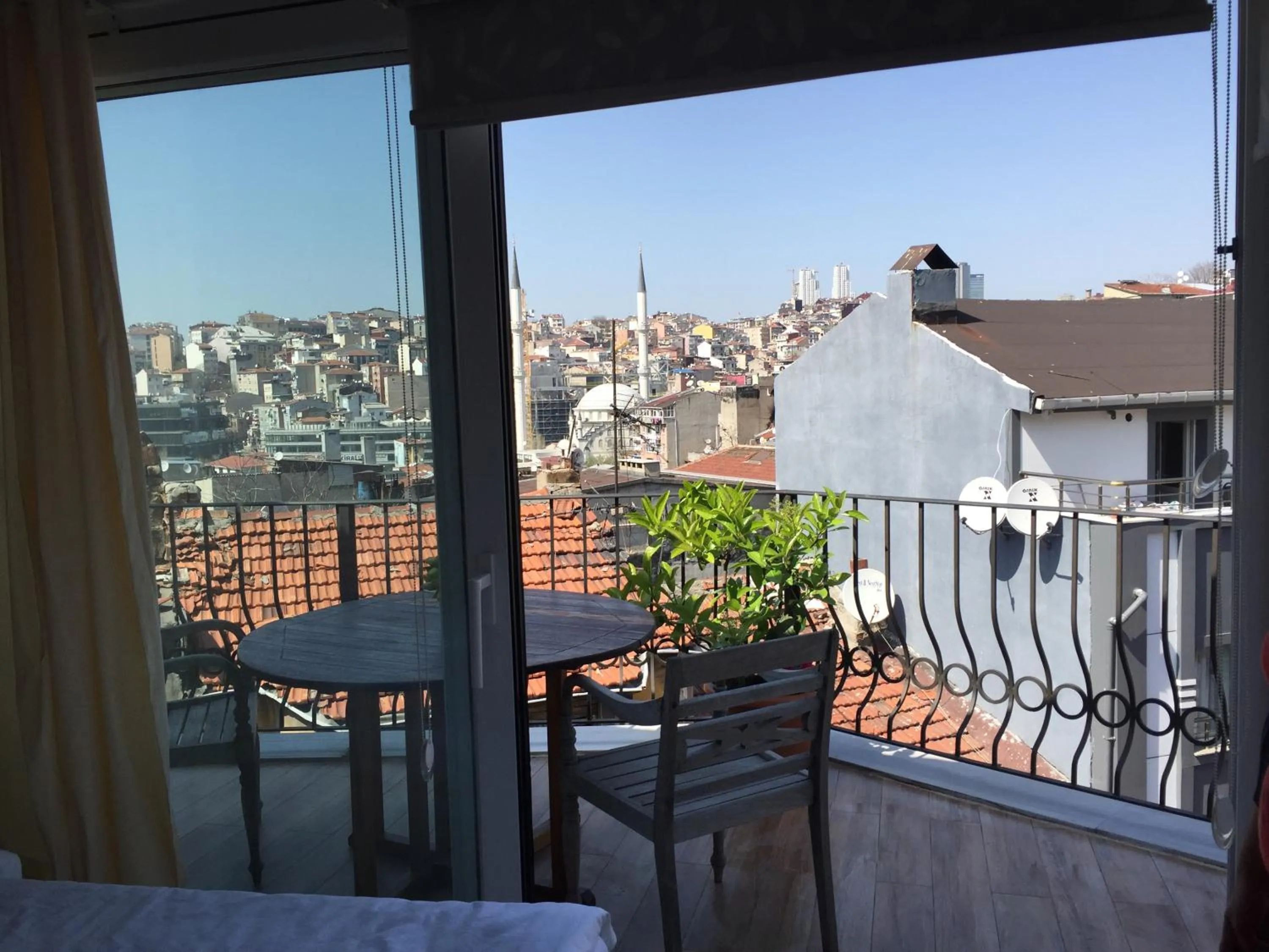 Balcony/Terrace in The White Swan Suites Beyoglu
