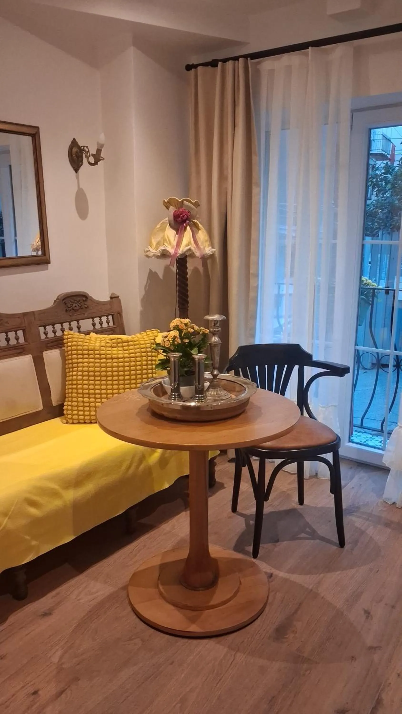 The White Swan Suites Beyoglu