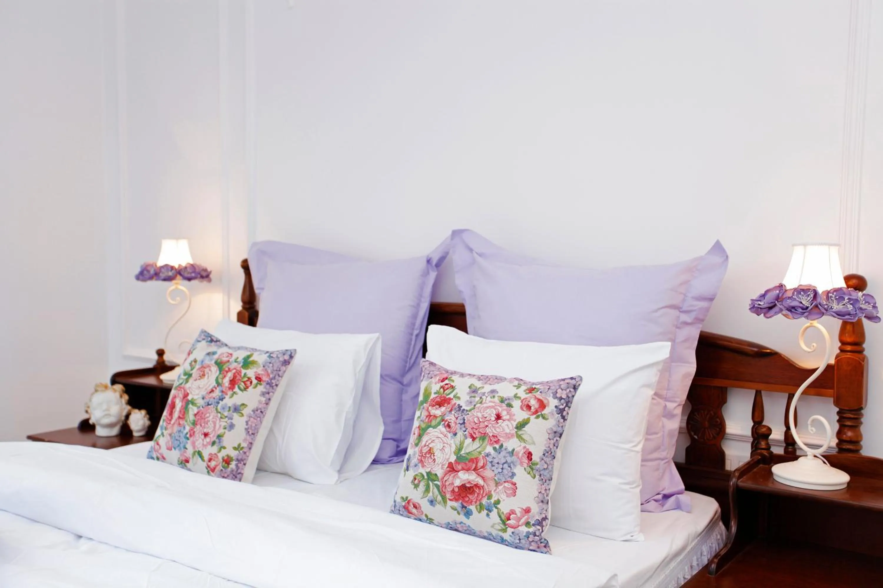 Bedroom, Bed in The White Swan Suites Beyoglu