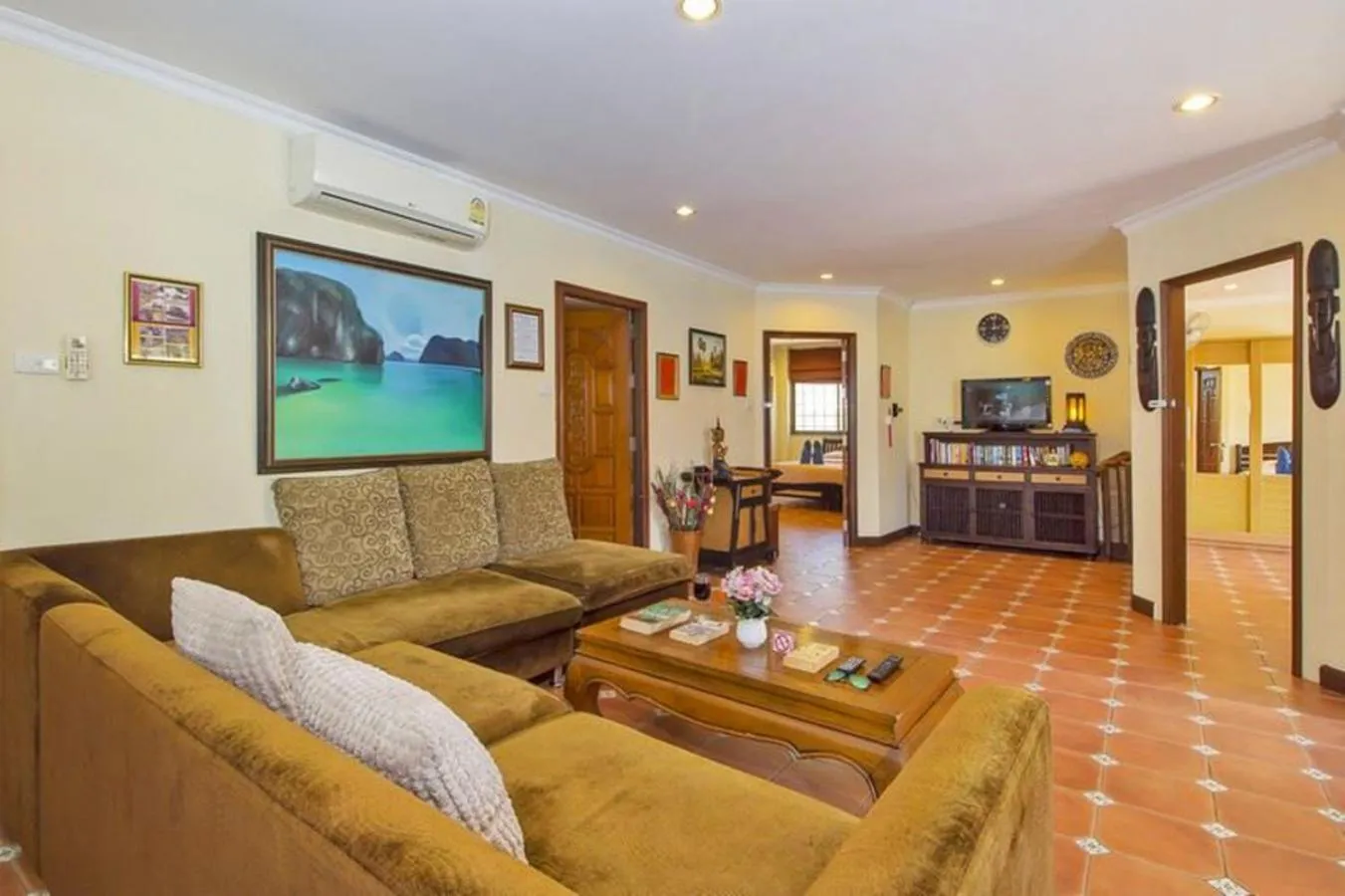 Living room in VIEWBOR VILLA - PATTAYA HOLIDAY HOUSE WALKING STREET 4 bedrooms
