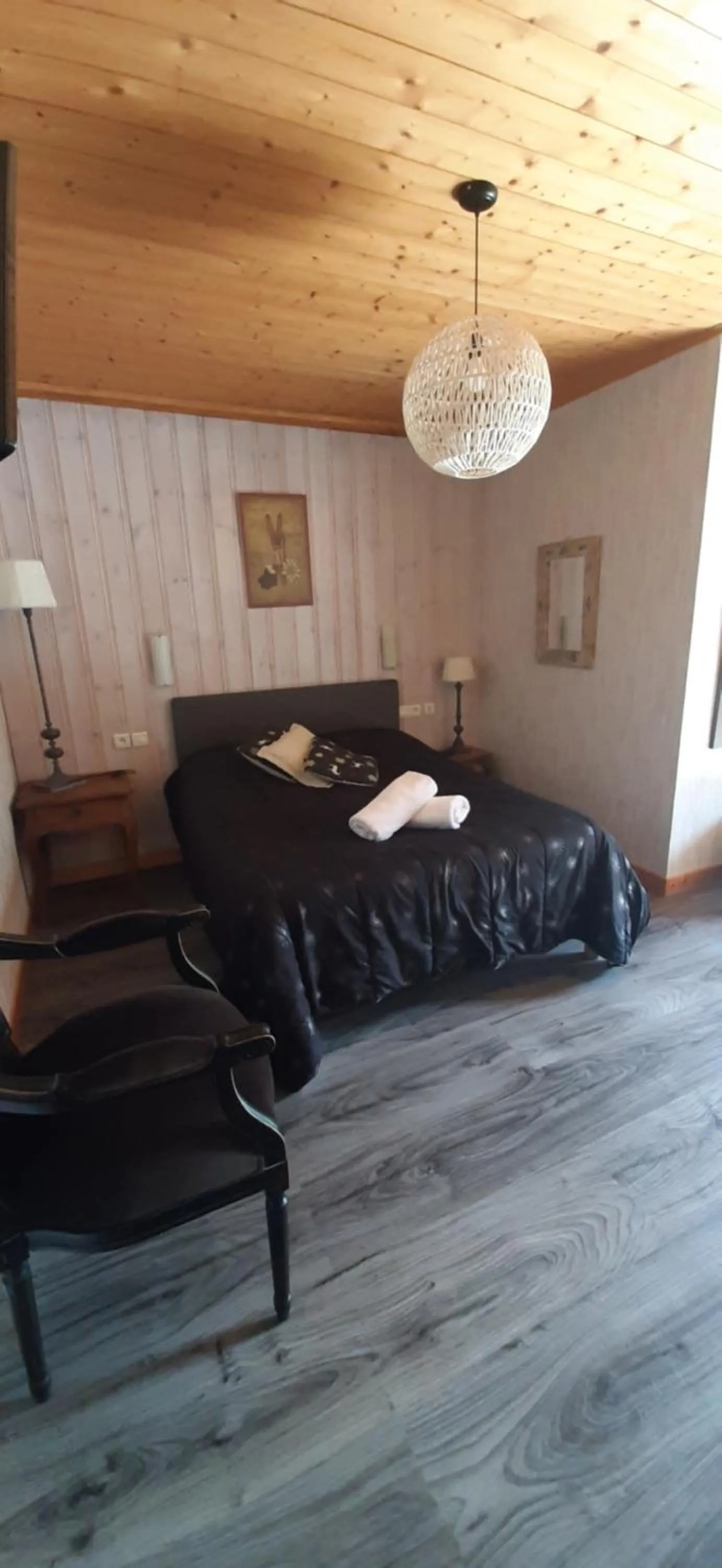 Property building in La Clé des Champs