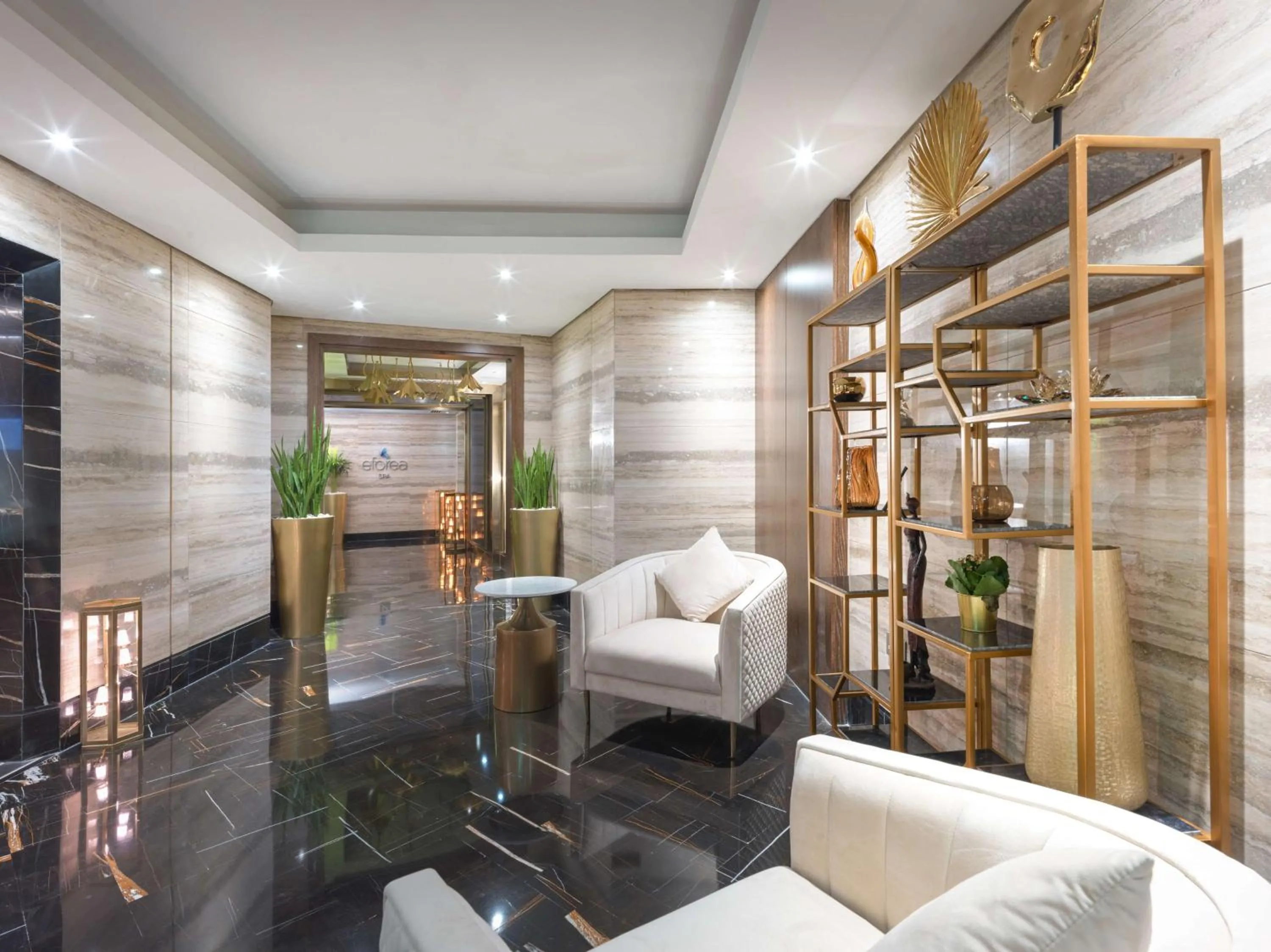 Restaurant/places to eat in Hilton Doha The Pearl