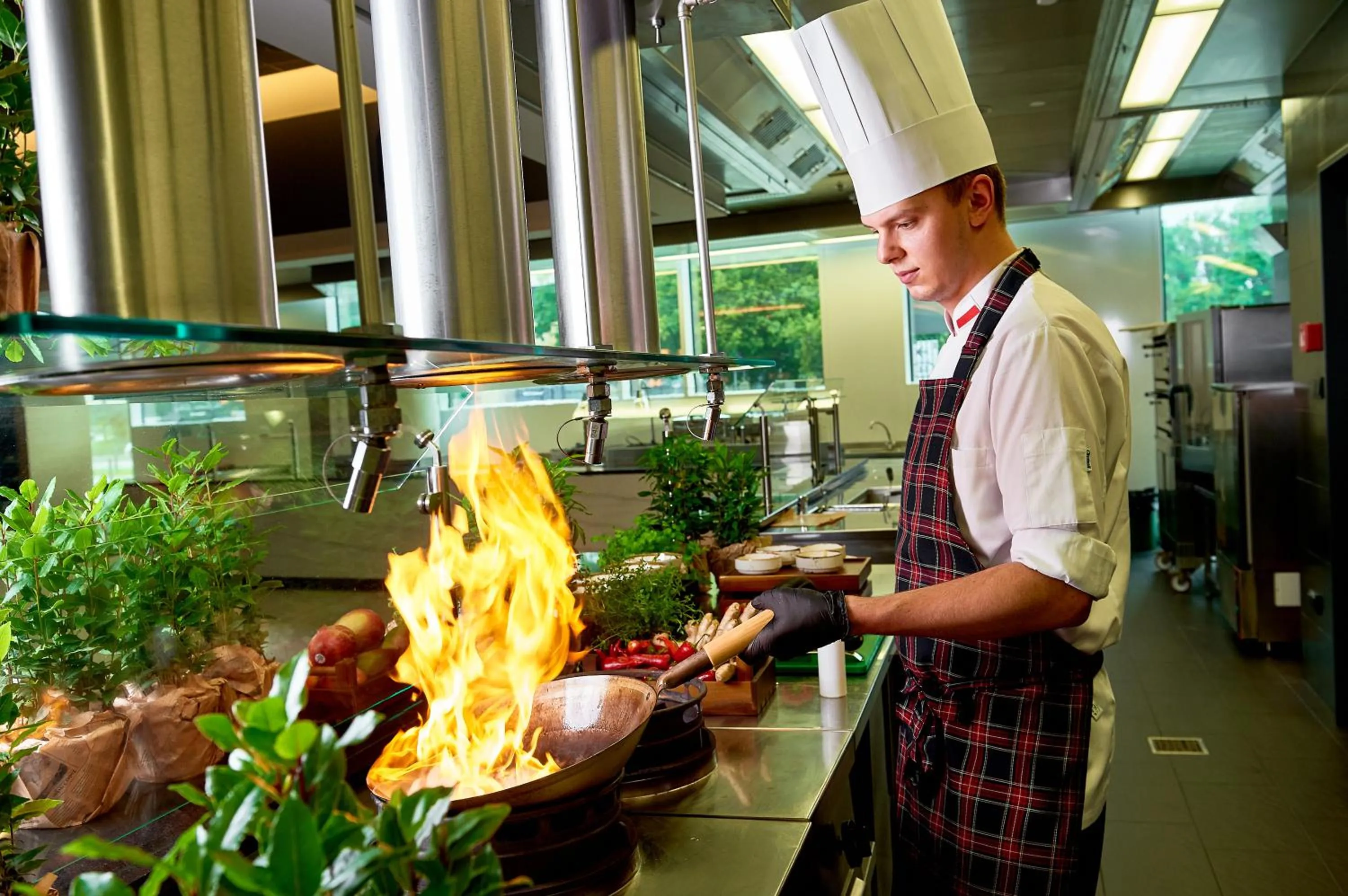 Restaurant/places to eat in Sound Garden Hotel Airport