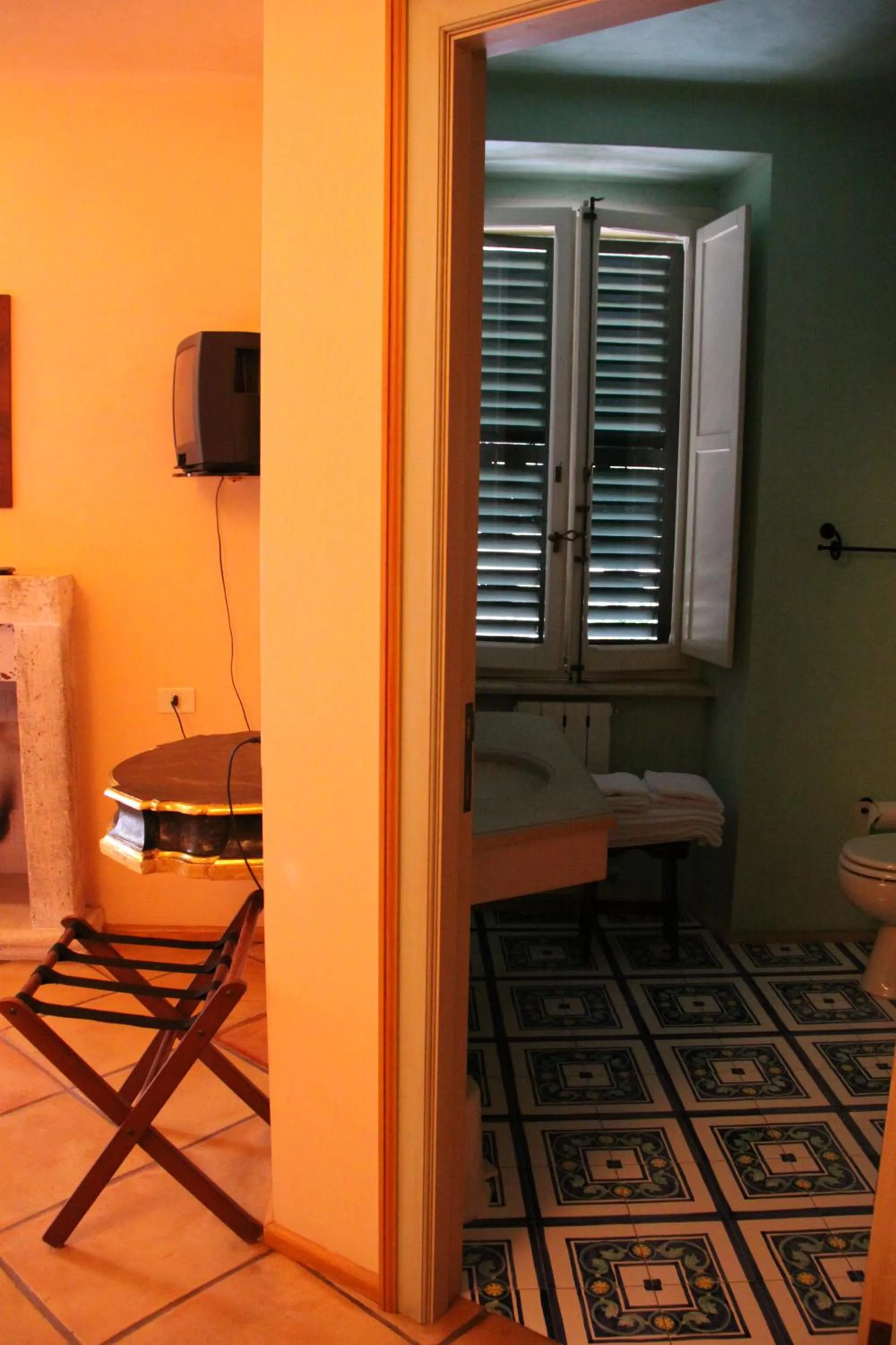 Bathroom in Locanda di Porta Antica