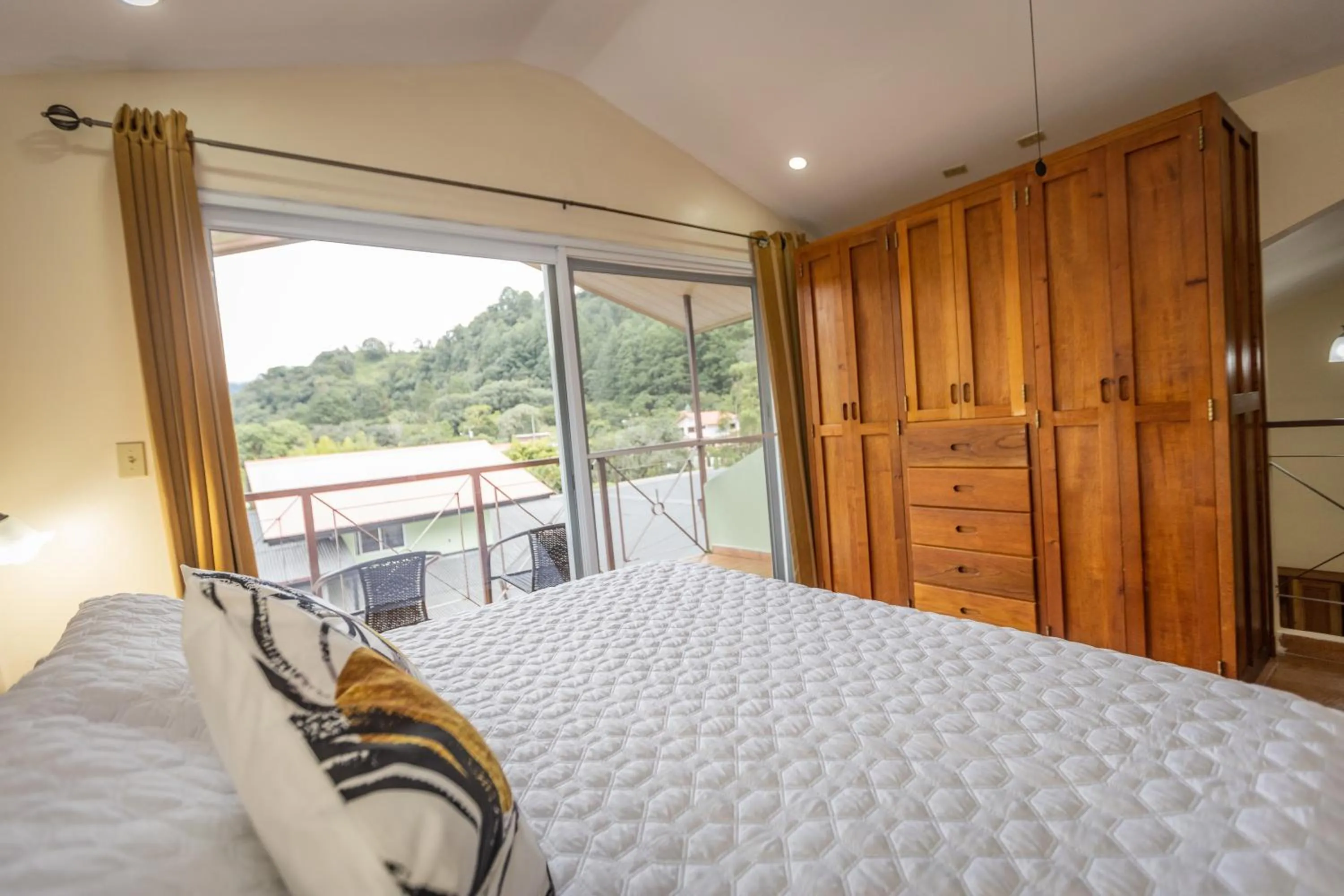 Bed in El Oasis Hotel y Restaurante