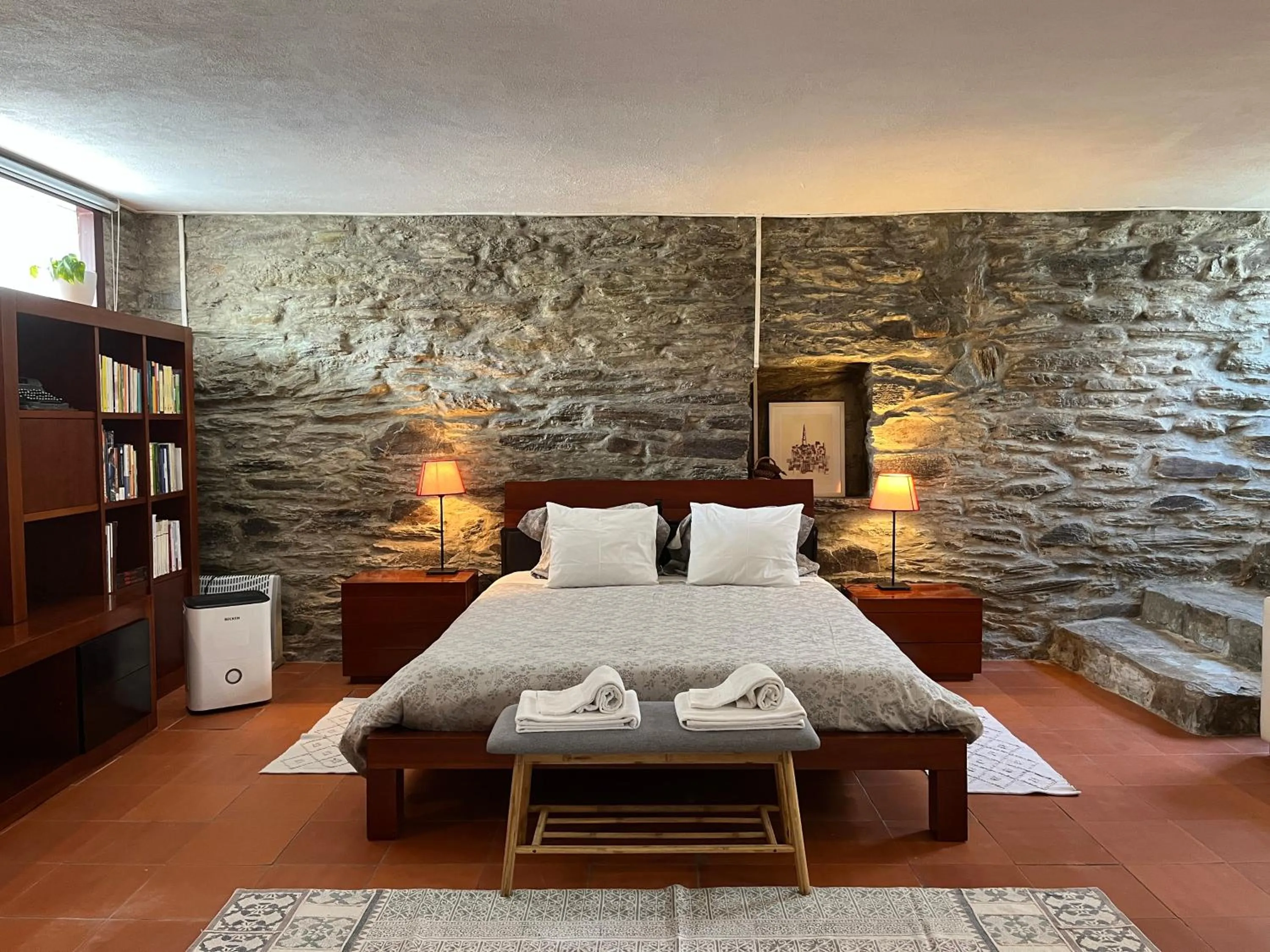 Bed in Quinta Da Estrada Winery Douro Valley