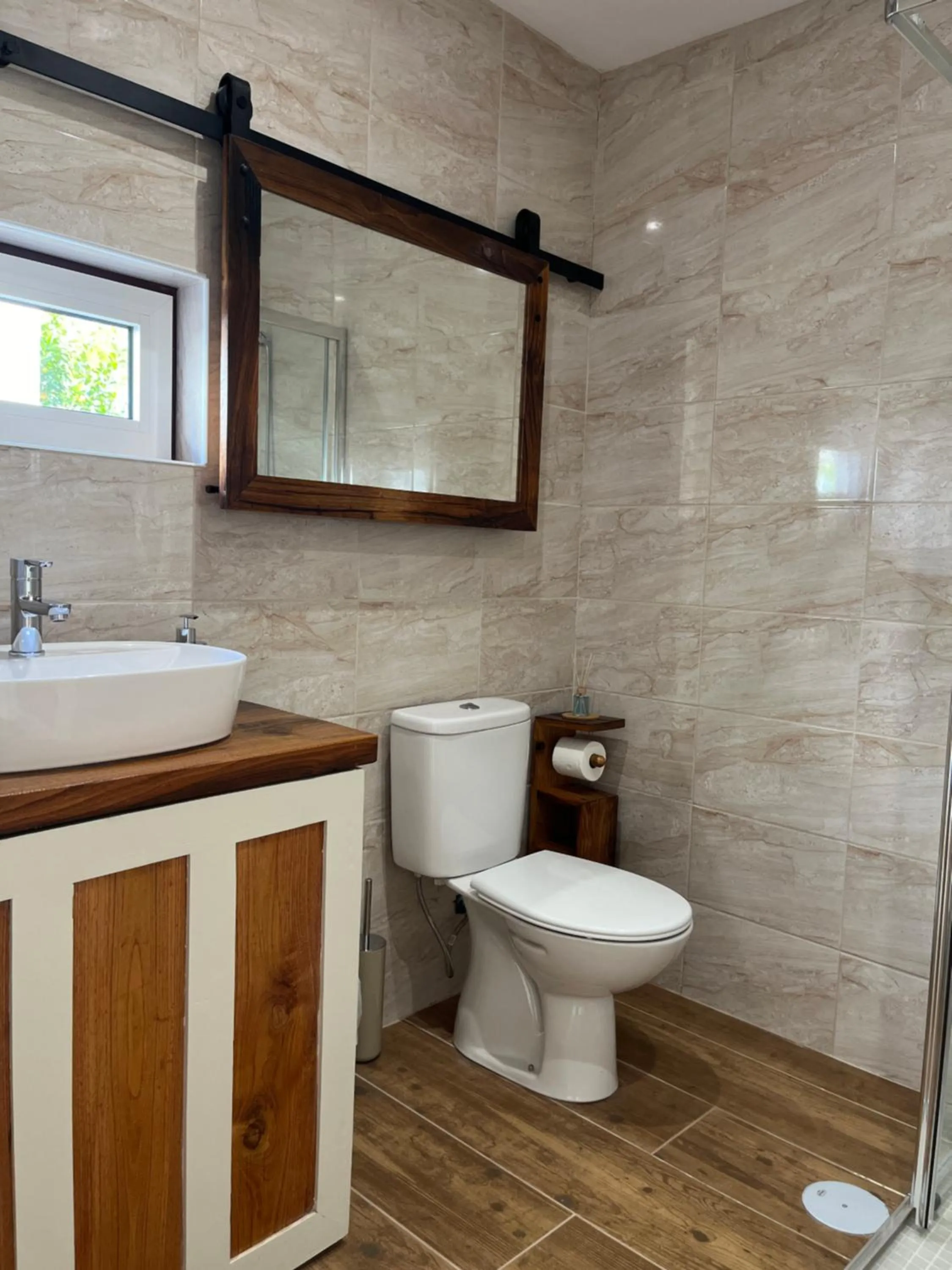 Bathroom in Quinta Da Estrada Winery Douro Valley