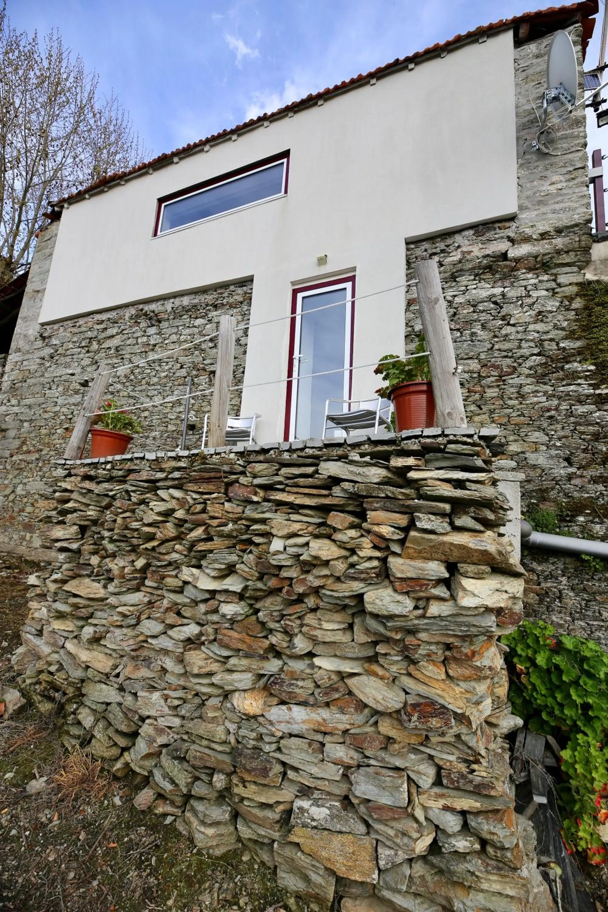 Balcony/Terrace in Quinta Da Estrada Winery Douro Valley
