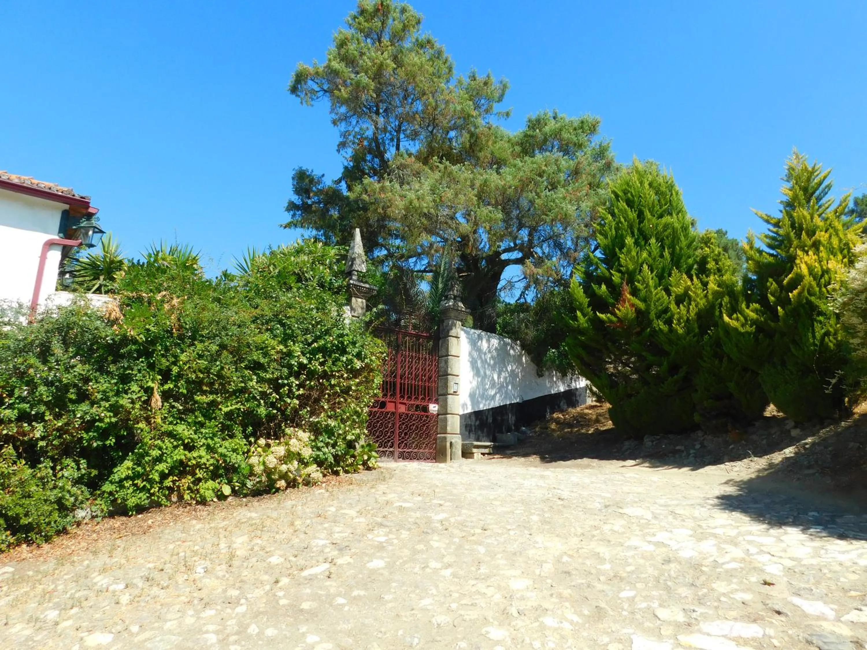 Facade/entrance in Quinta Da Estrada Winery Douro Valley