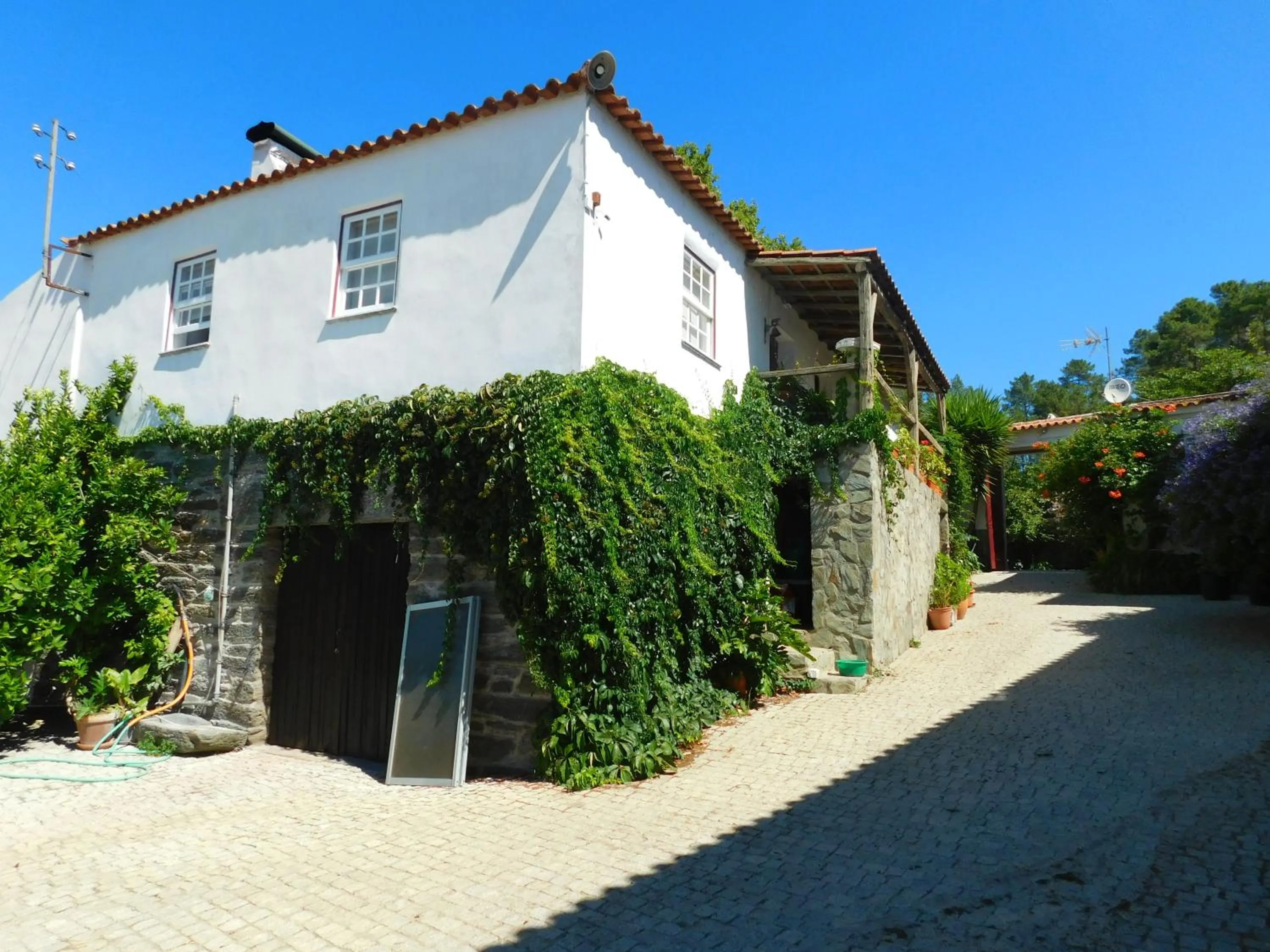 Property building in Quinta Da Estrada Winery Douro Valley