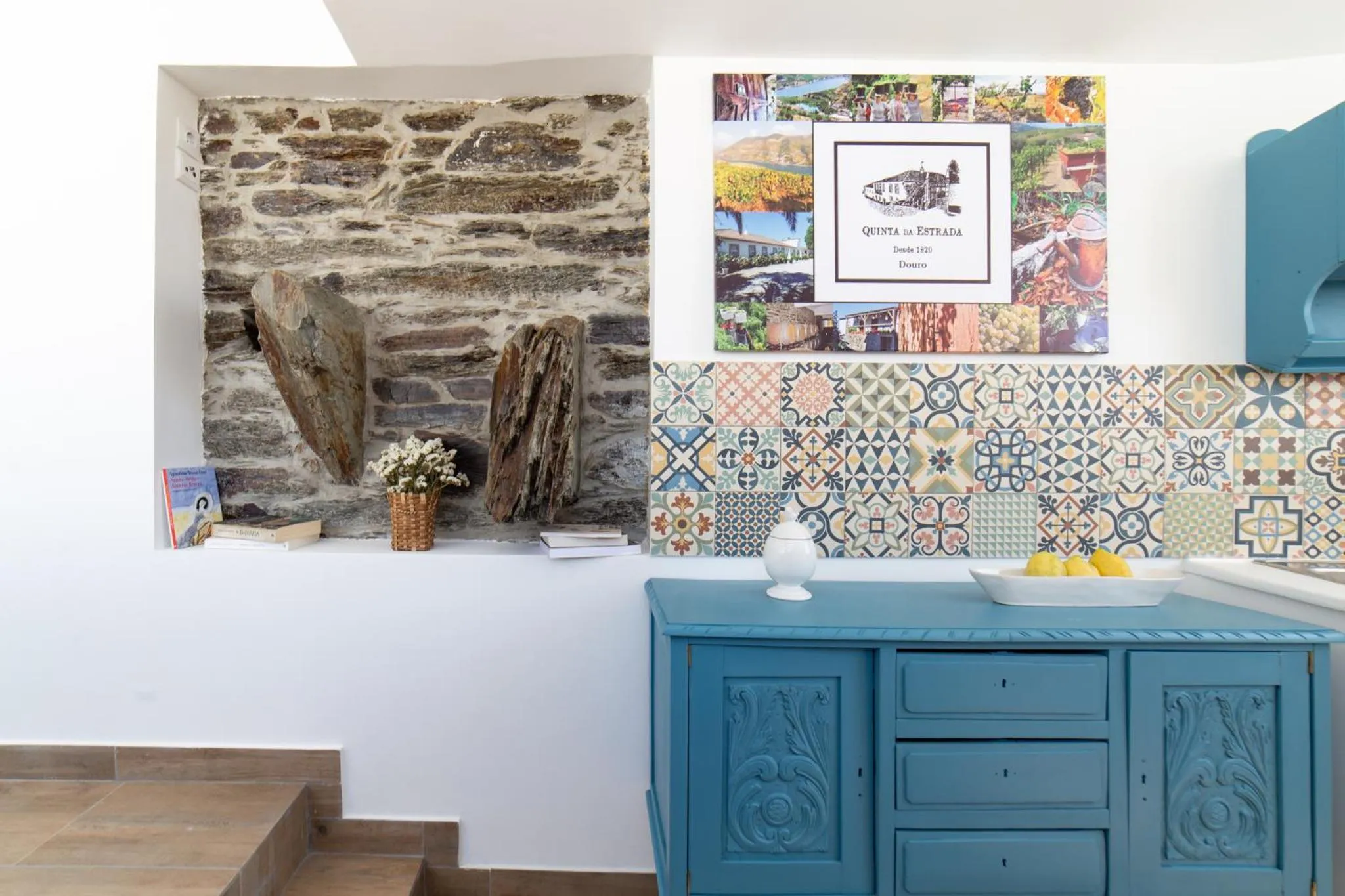 Kitchen or kitchenette in Quinta Da Estrada Winery Douro Valley