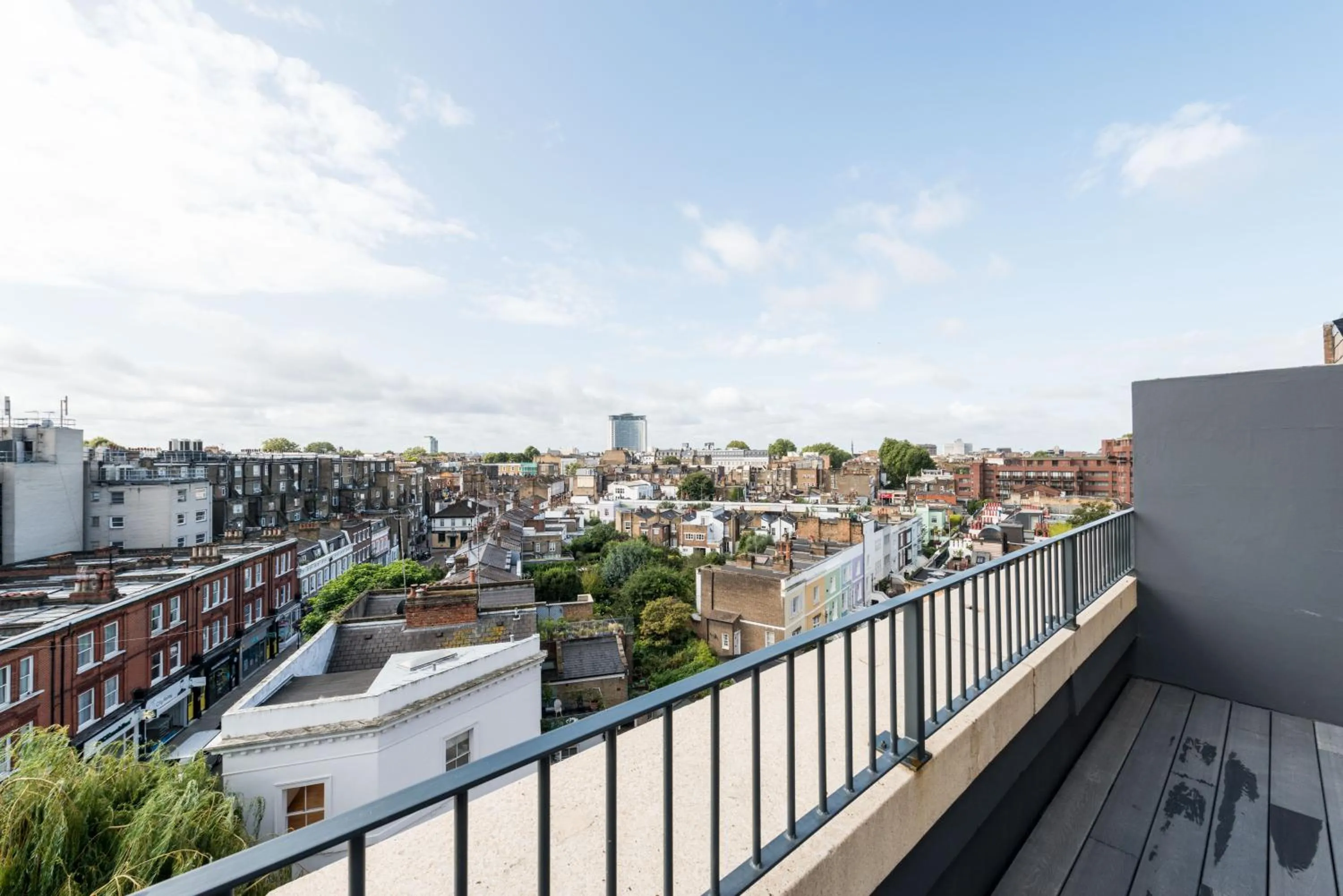 Balcony/Terrace in The Carlyle by Nestor