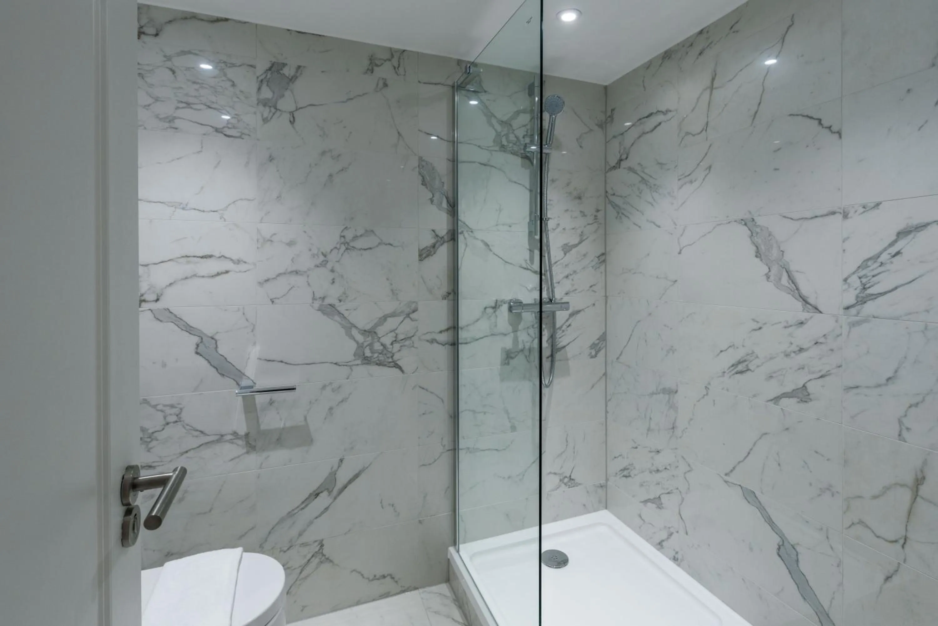 Bathroom in The Carlyle by Nestor