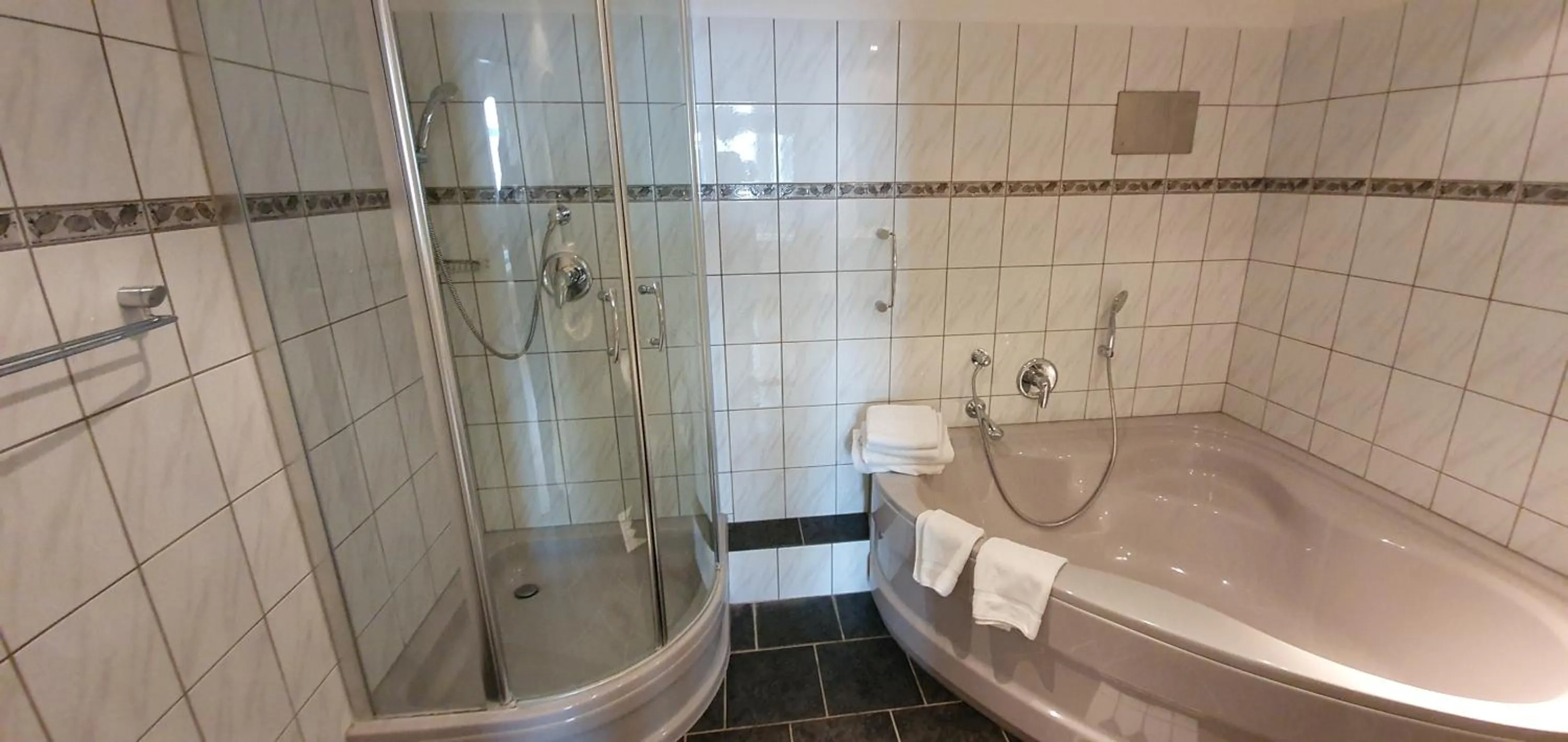 Bathroom in Hotel zur Krone