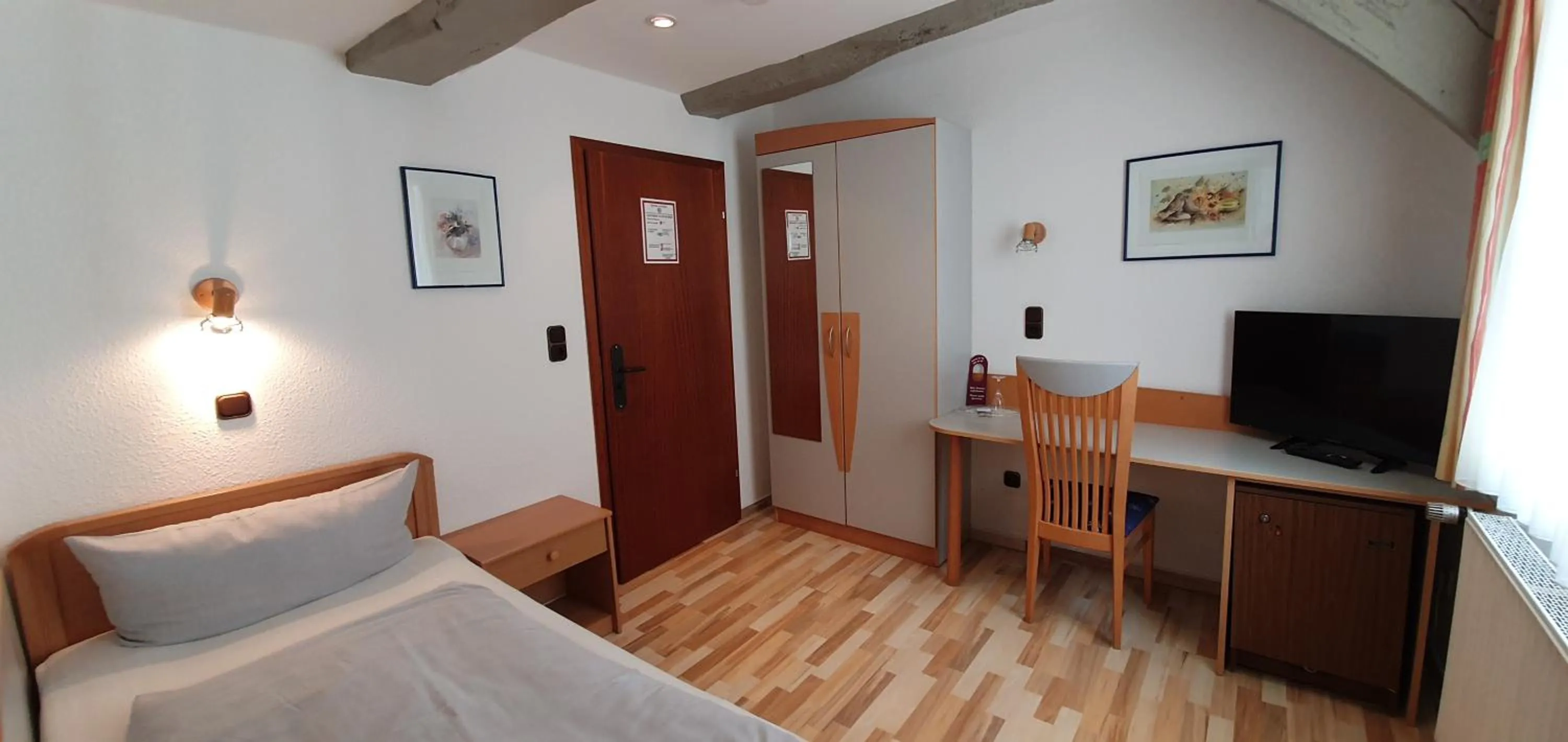 Bed in Hotel zur Krone