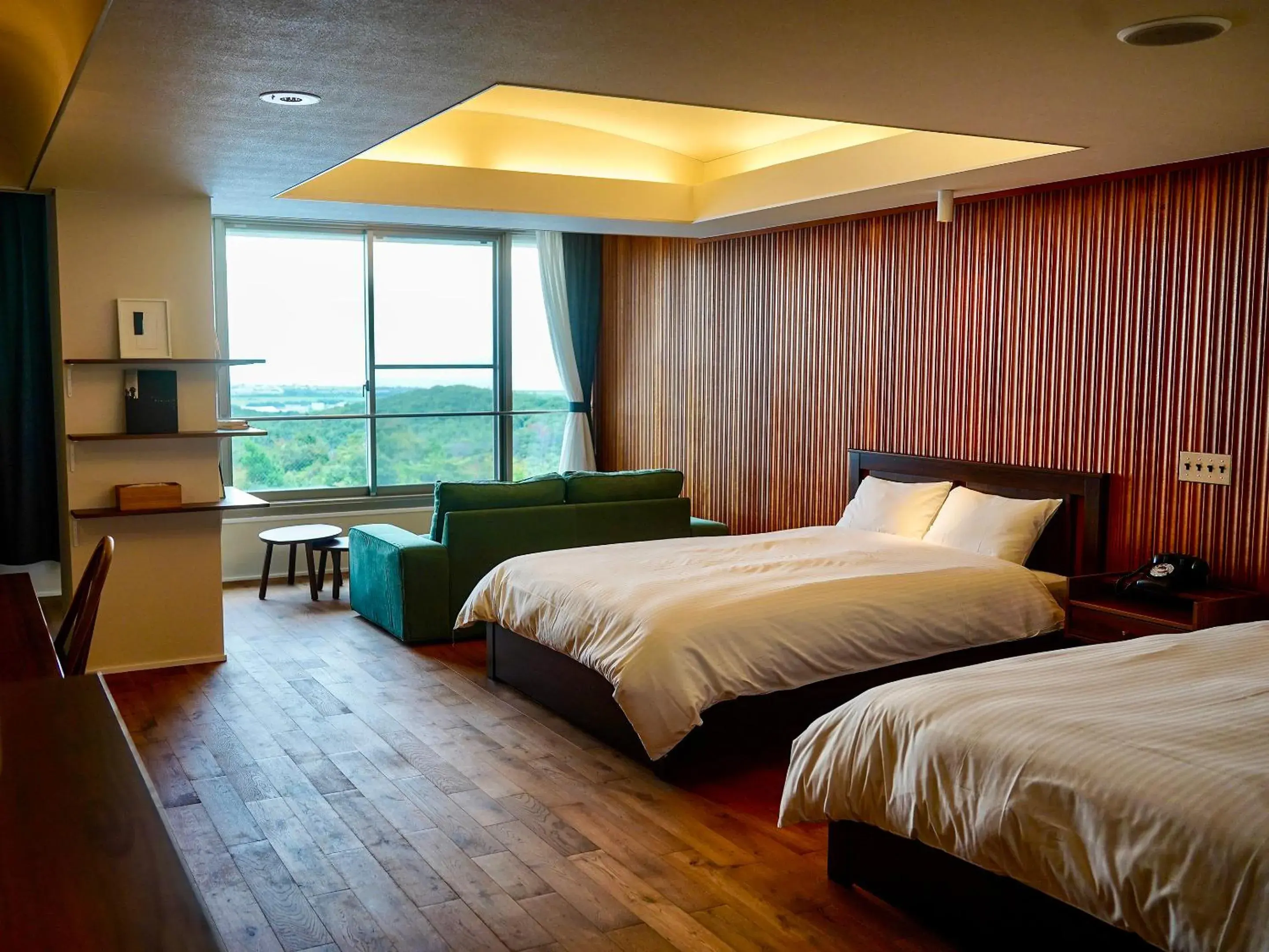 Deluxe Twin Room with Sea View in Omuta Heights Deluxe Twin Room with Sea View in Omuta Heights