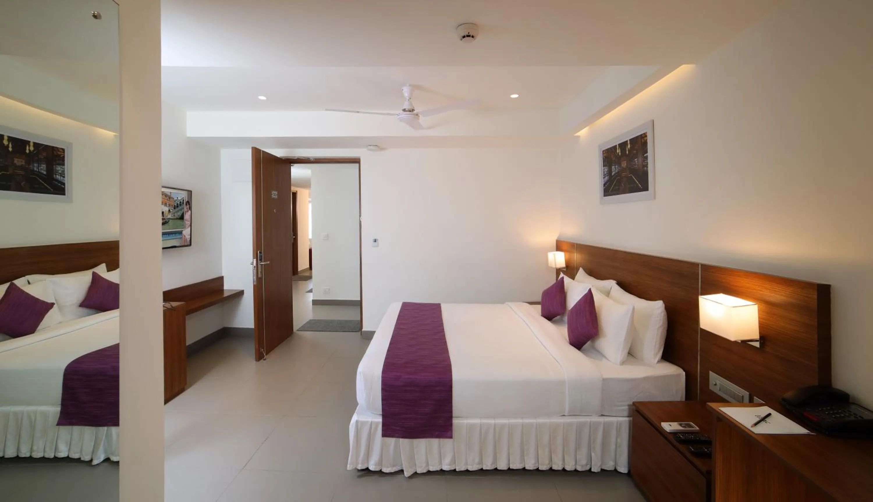 Bedroom, Bed in Lilac Hotel, 5th Block