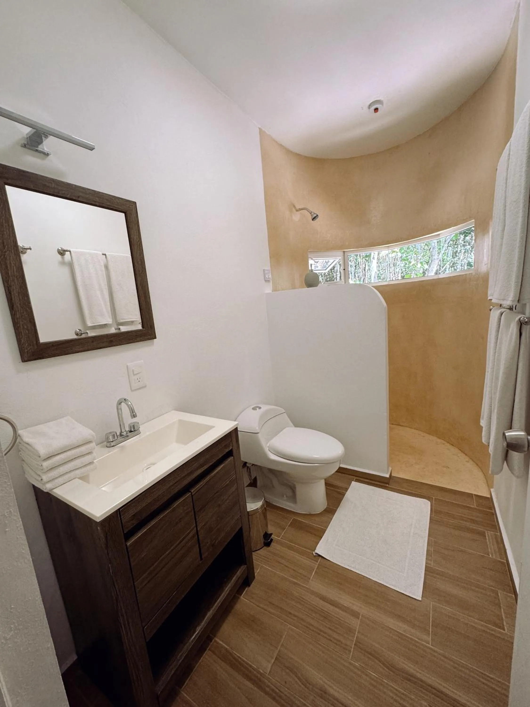 Shower in Casa Kaan Calakmul