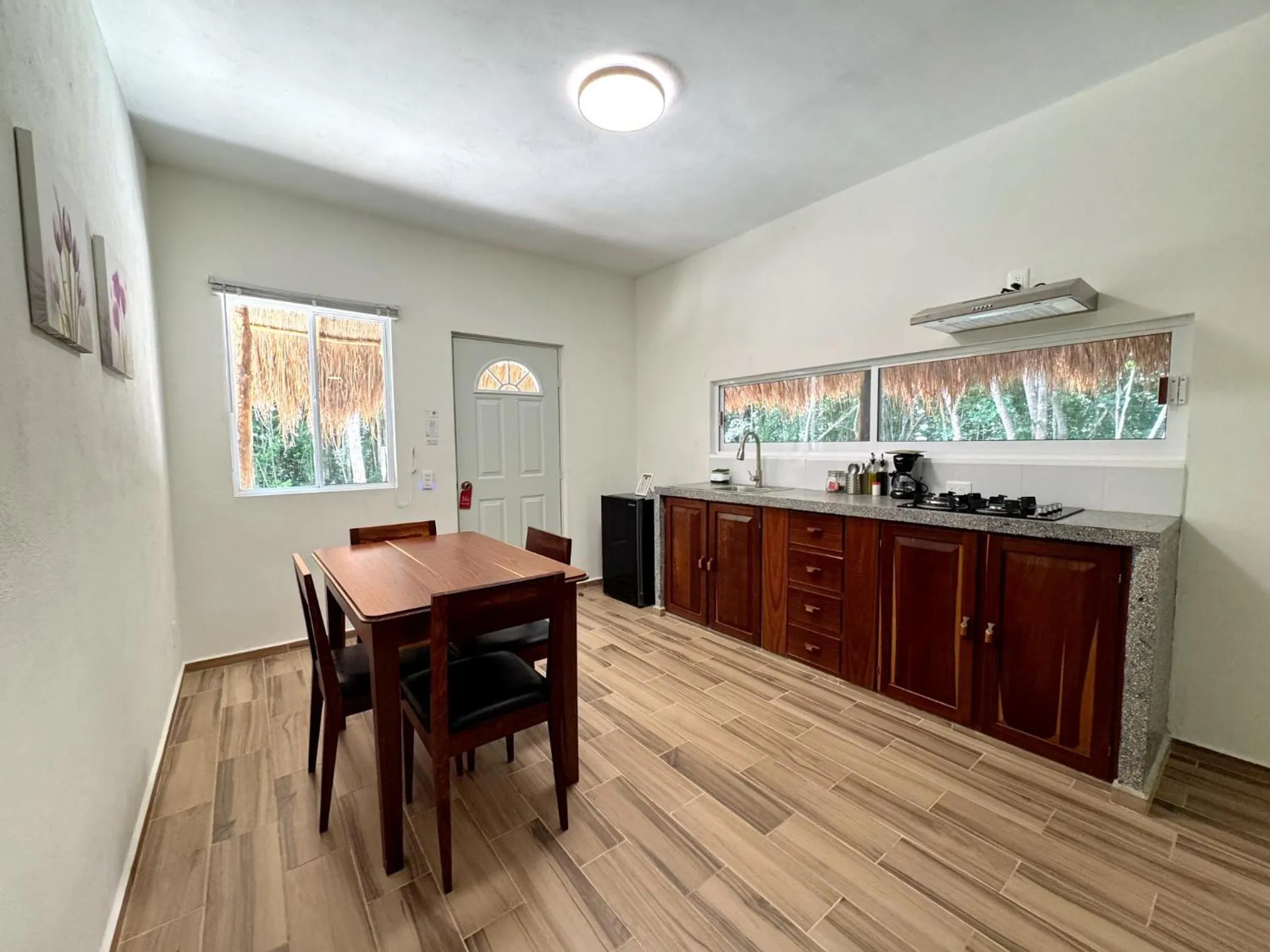 Kitchen or kitchenette in Casa Kaan Calakmul
