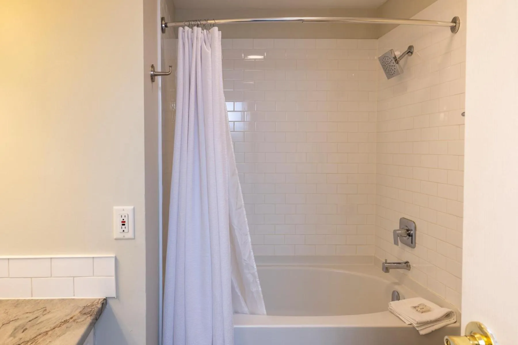 Bathroom in Rocky Crest Golf Resort