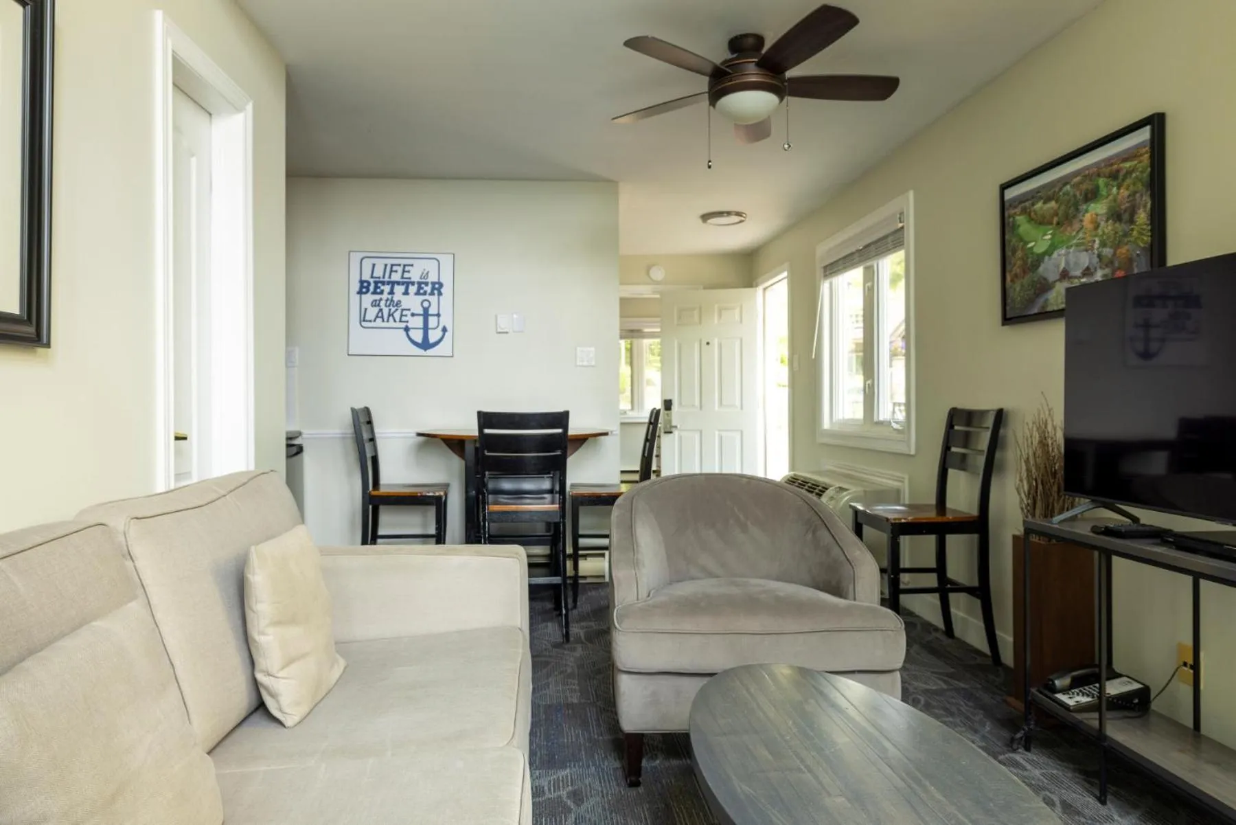 Living room in Rocky Crest Golf Resort