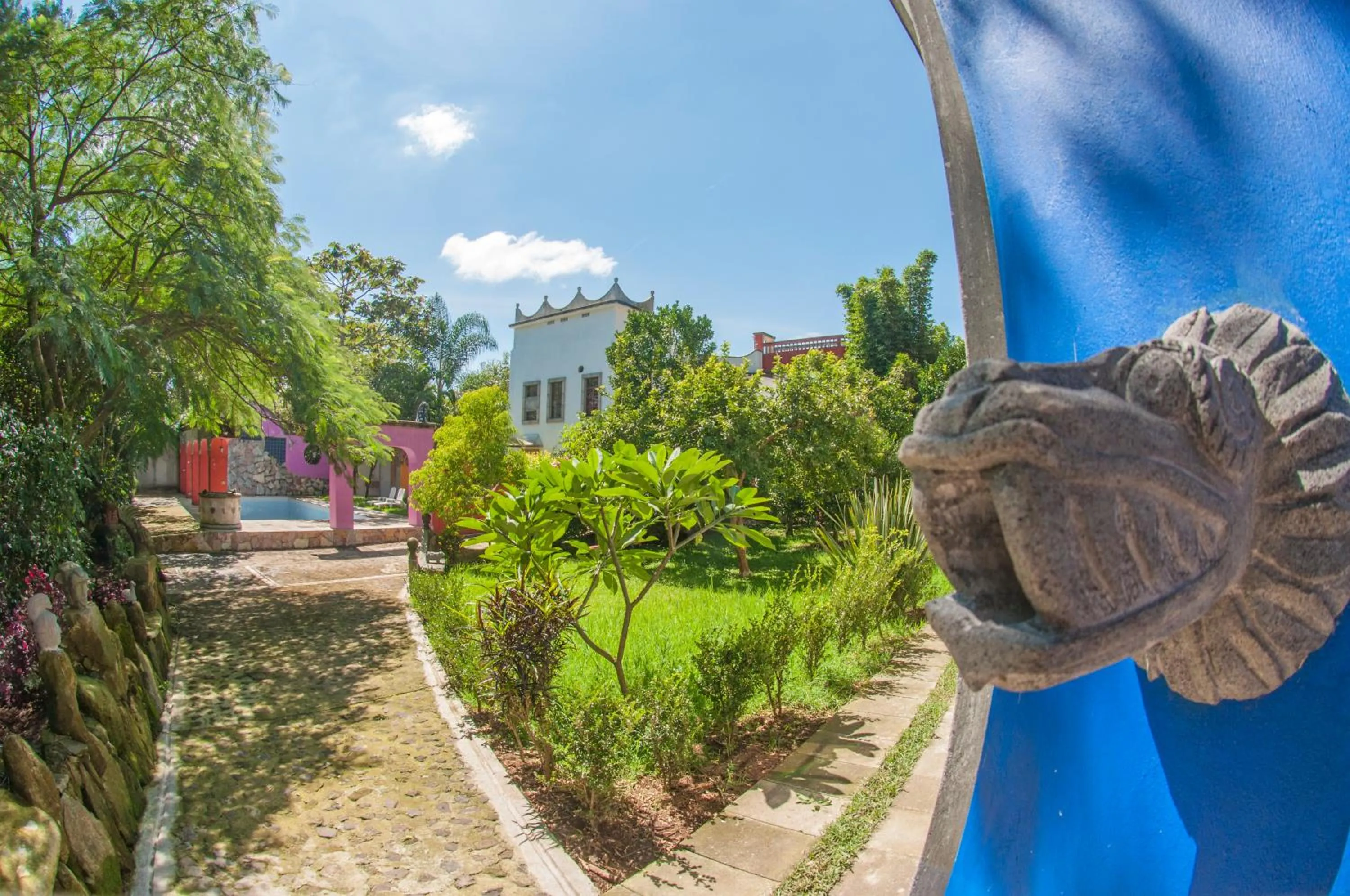 Garden in Hotel Hacienda Xico Inn