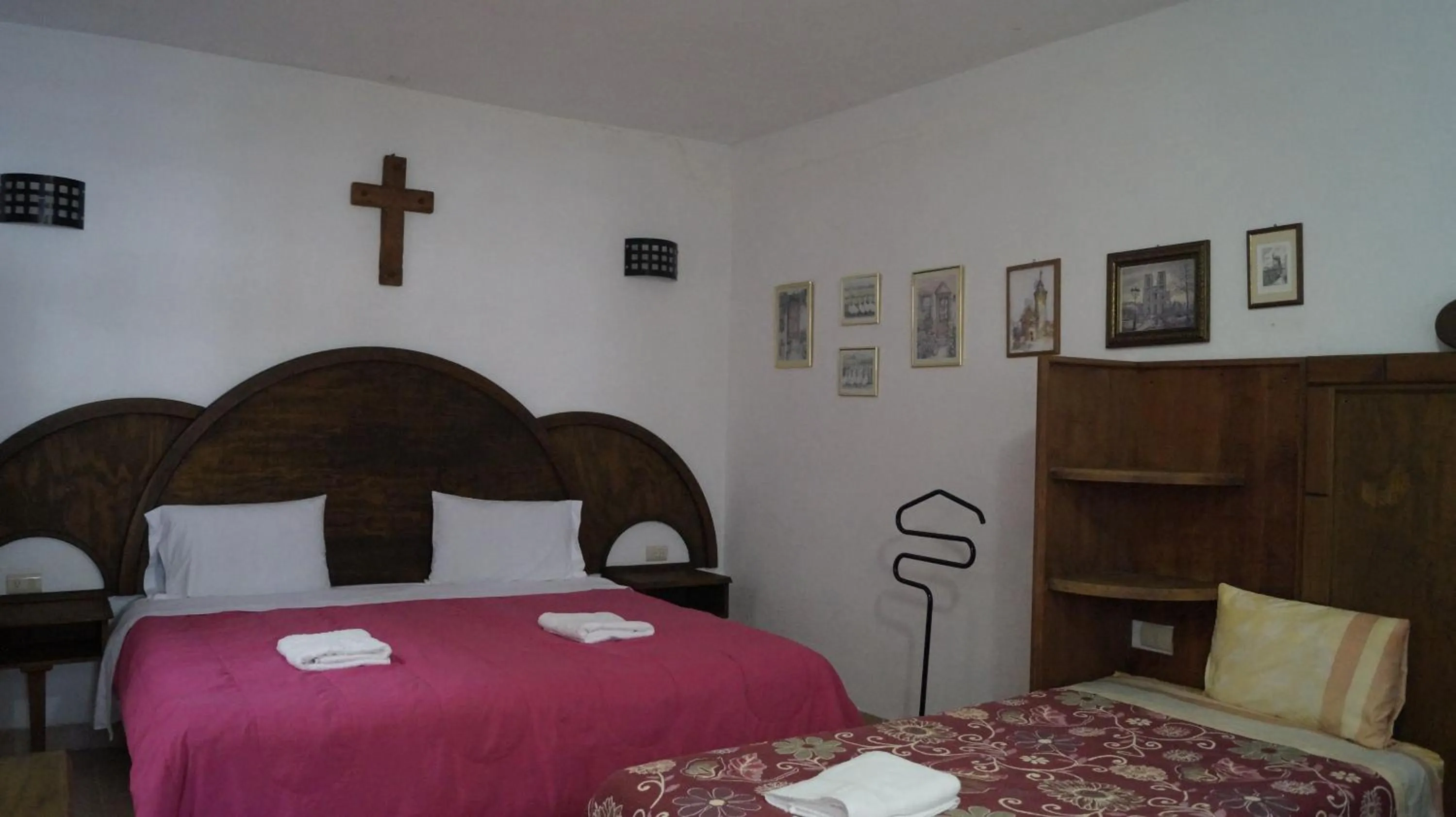 Bed in Hotel Hacienda Xico Inn