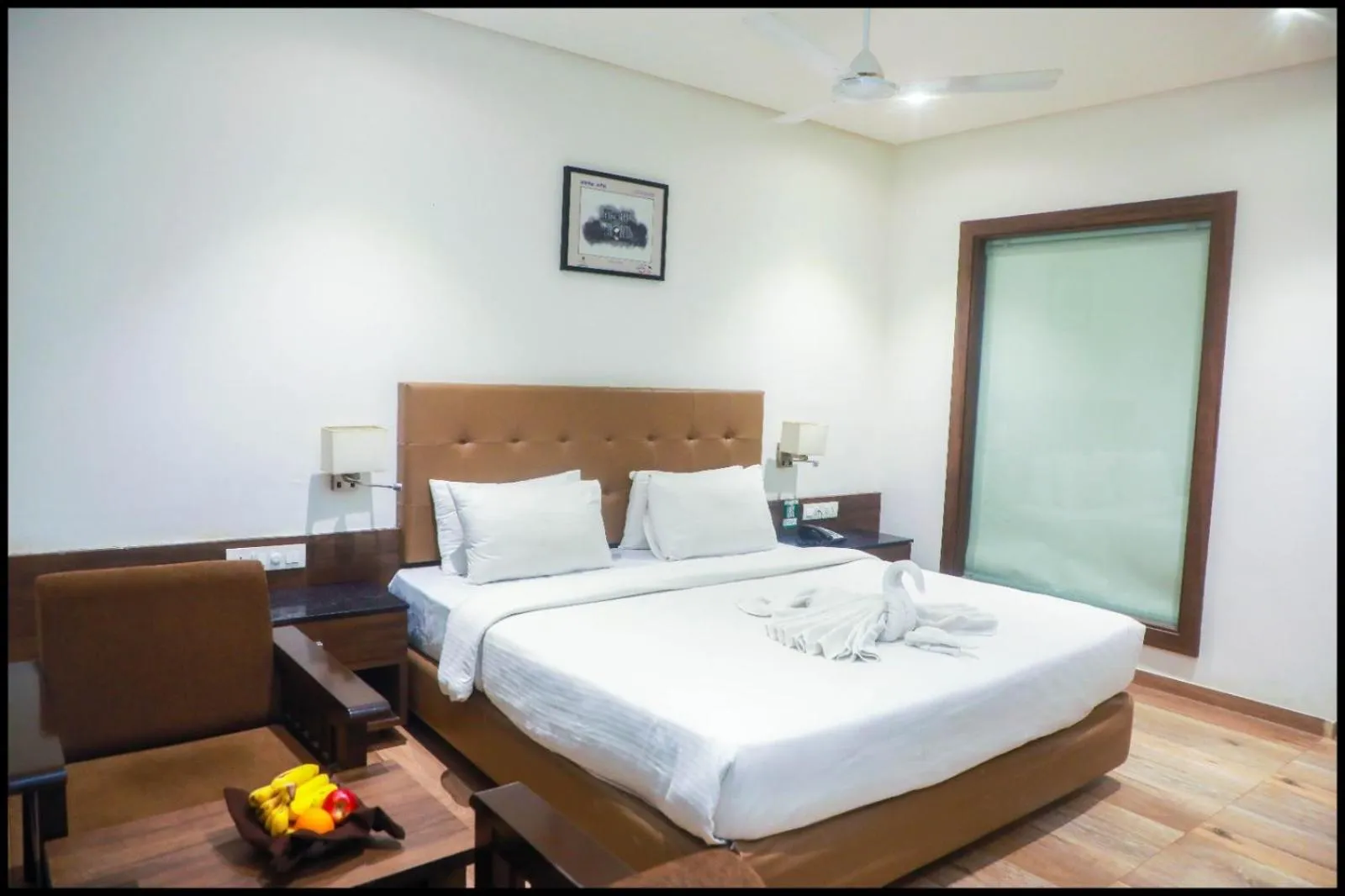 Bed in The Byke Suraj Club, Junagadh