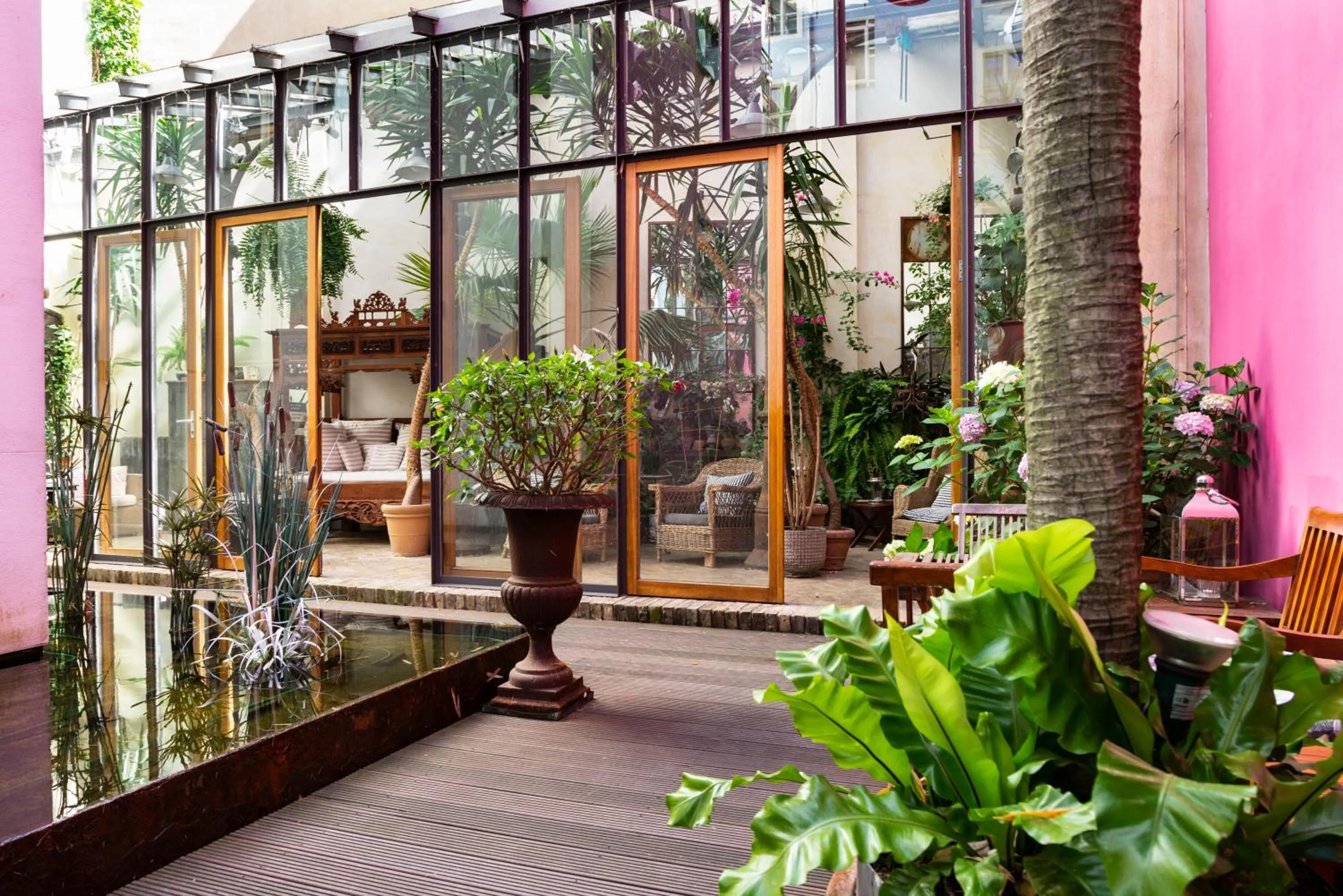 Patio in Numa Berlin Belfort